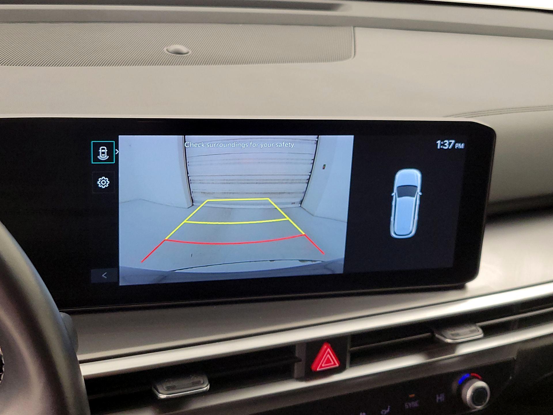 Thumbnail: 2024 Kia Sorento - 15