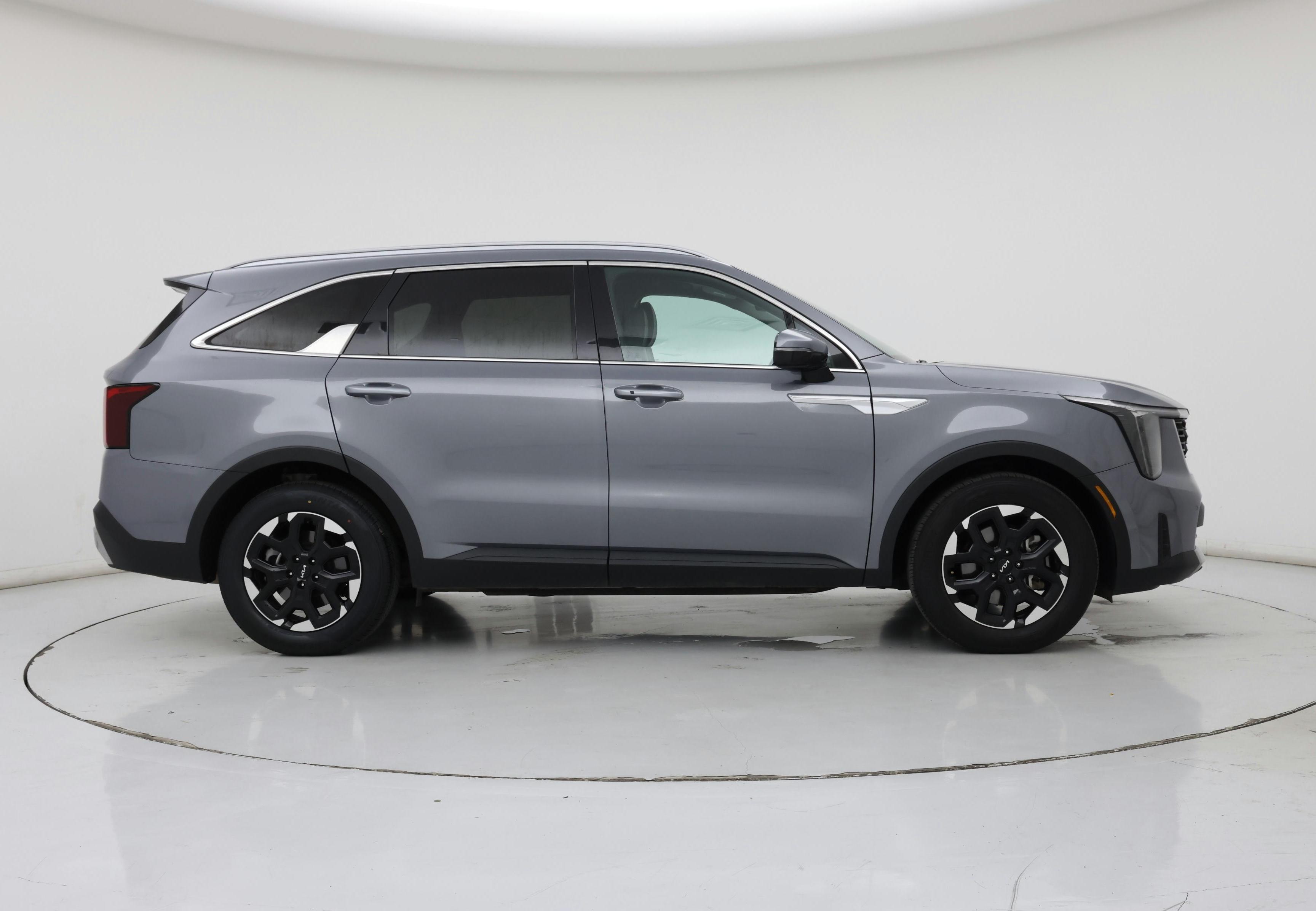 Thumbnail: 2024 Kia Sorento - 7