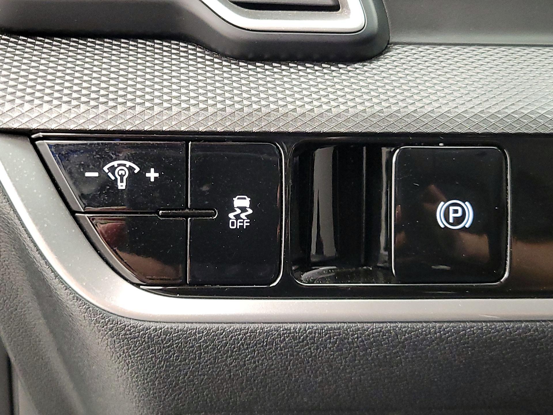 Thumbnail: 2024 Kia Sportage - 13