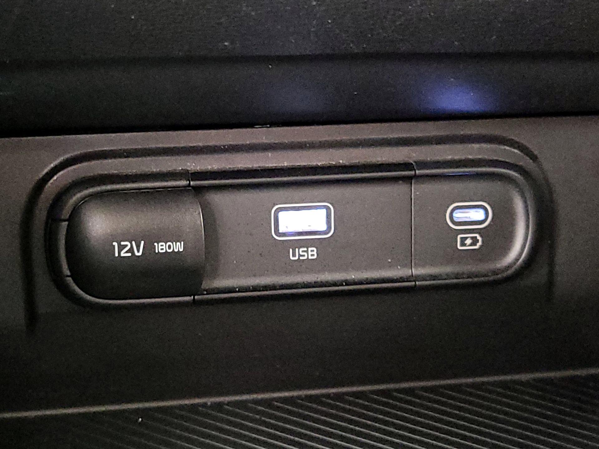 Thumbnail: 2024 Kia Sportage - 18