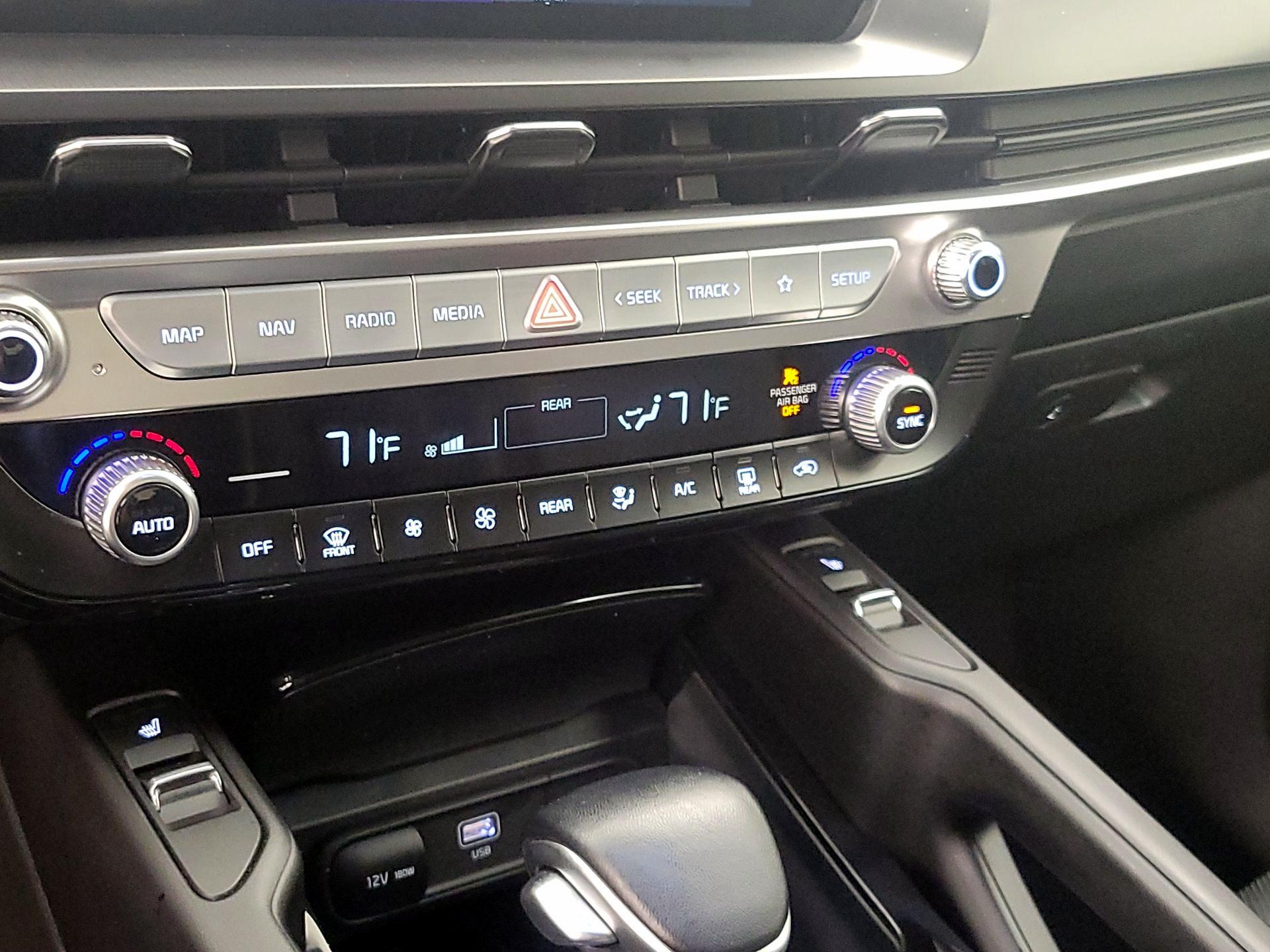 Thumbnail: 2025 Kia Telluride - 17