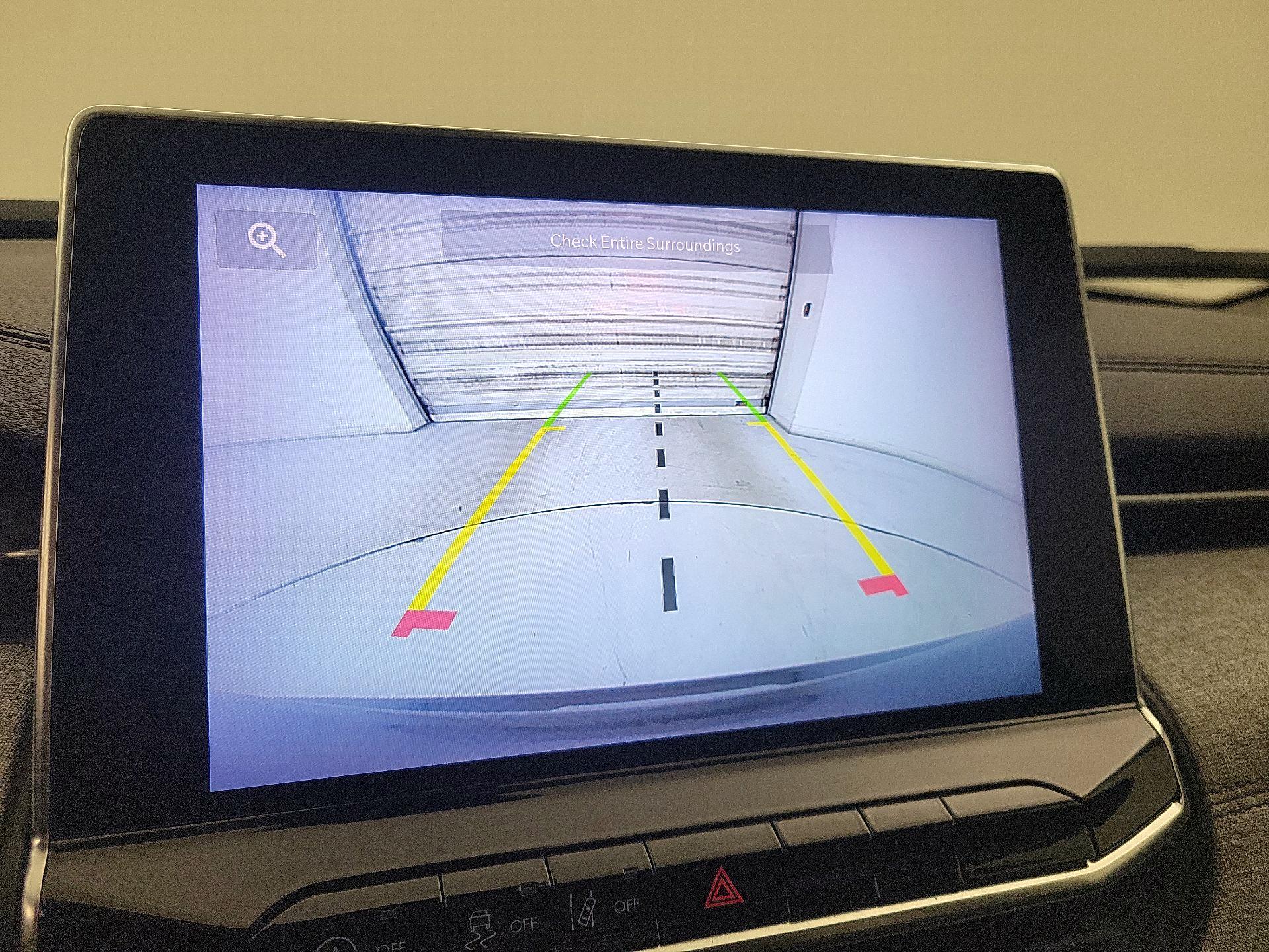 Thumbnail: 2022 Jeep Compass - 14