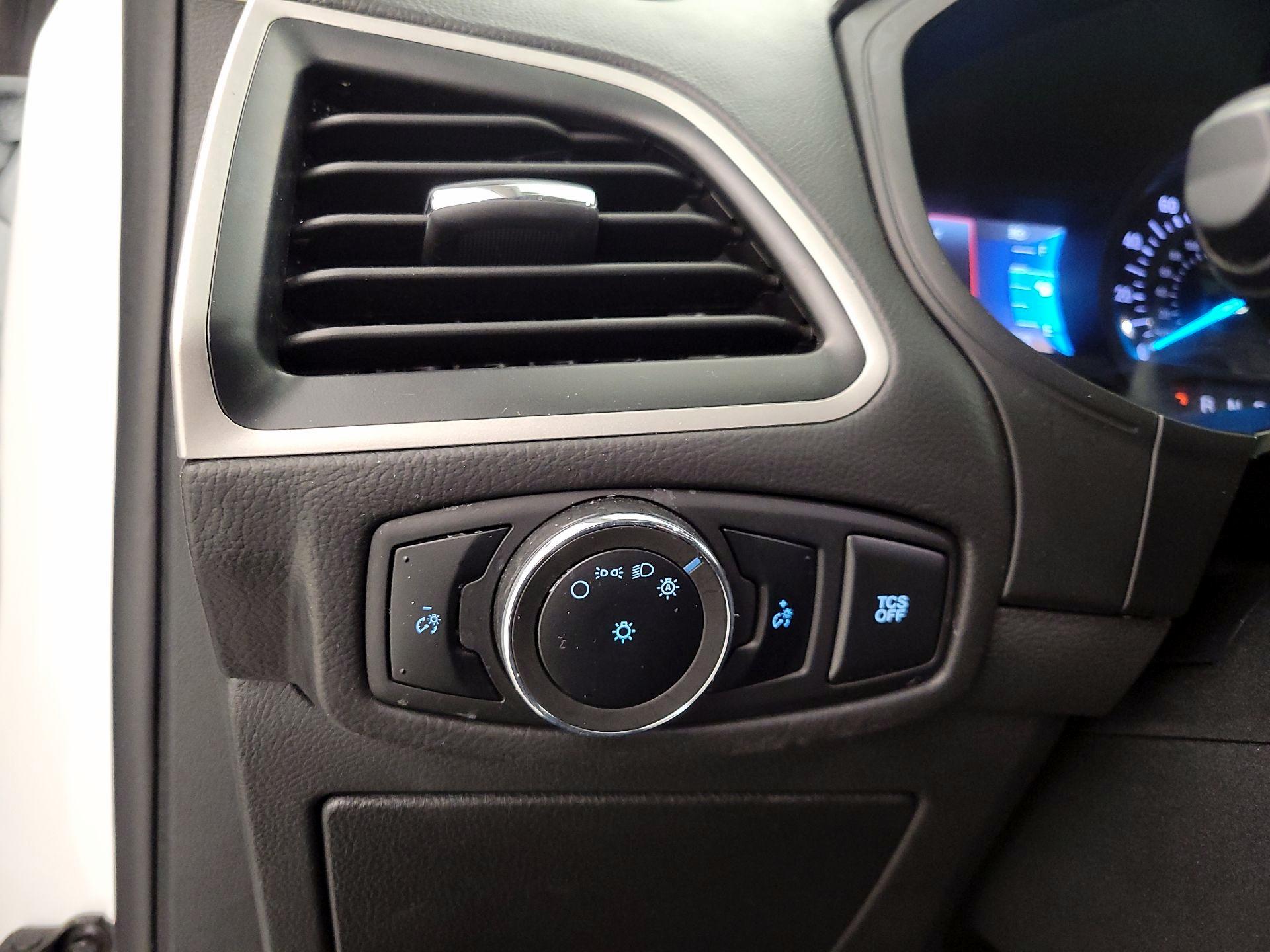 Thumbnail: 2024 Ford Edge - 13