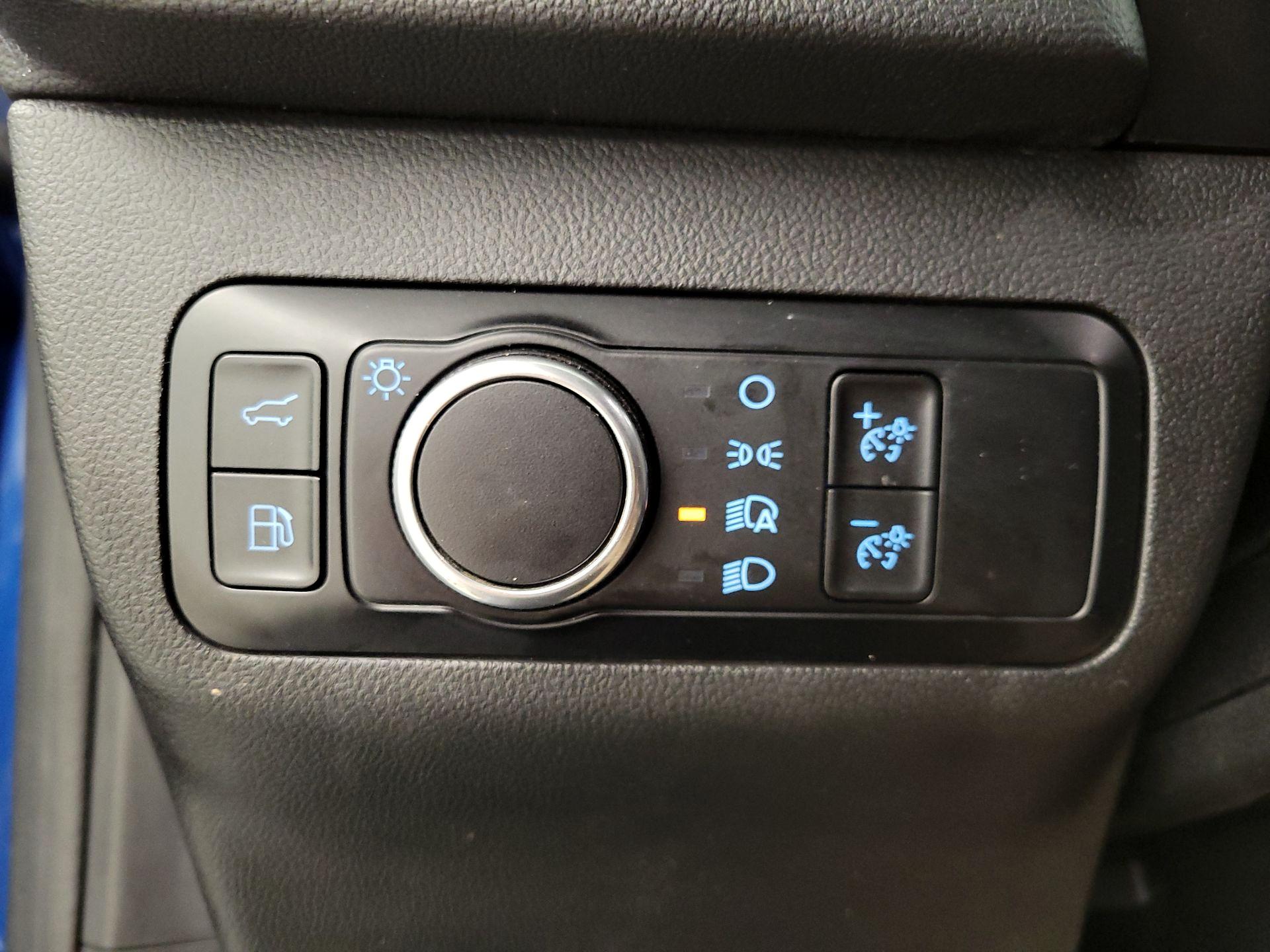 Thumbnail: 2023 Ford Escape - 13