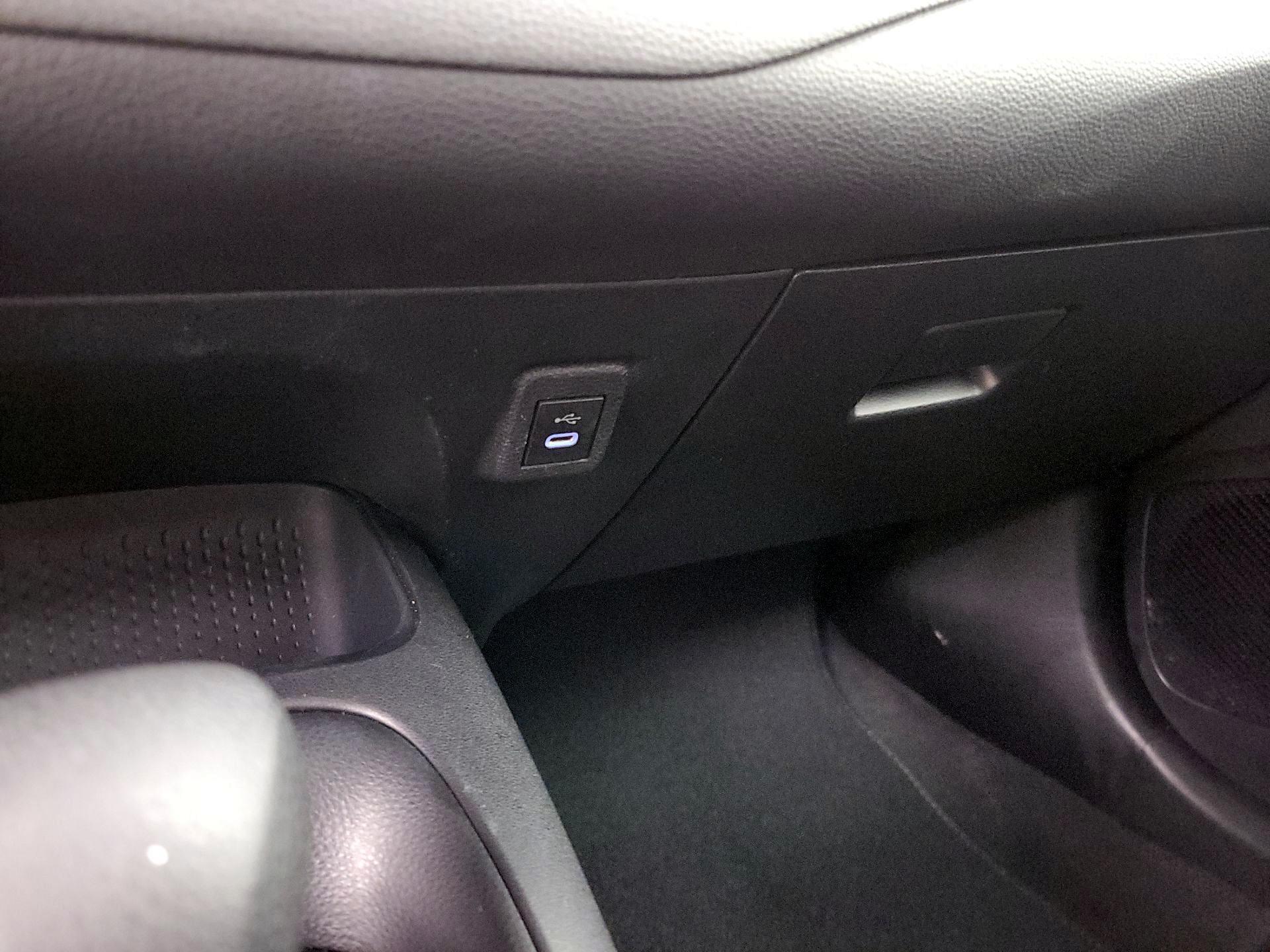 Thumbnail: 2024 Toyota Corolla - 18