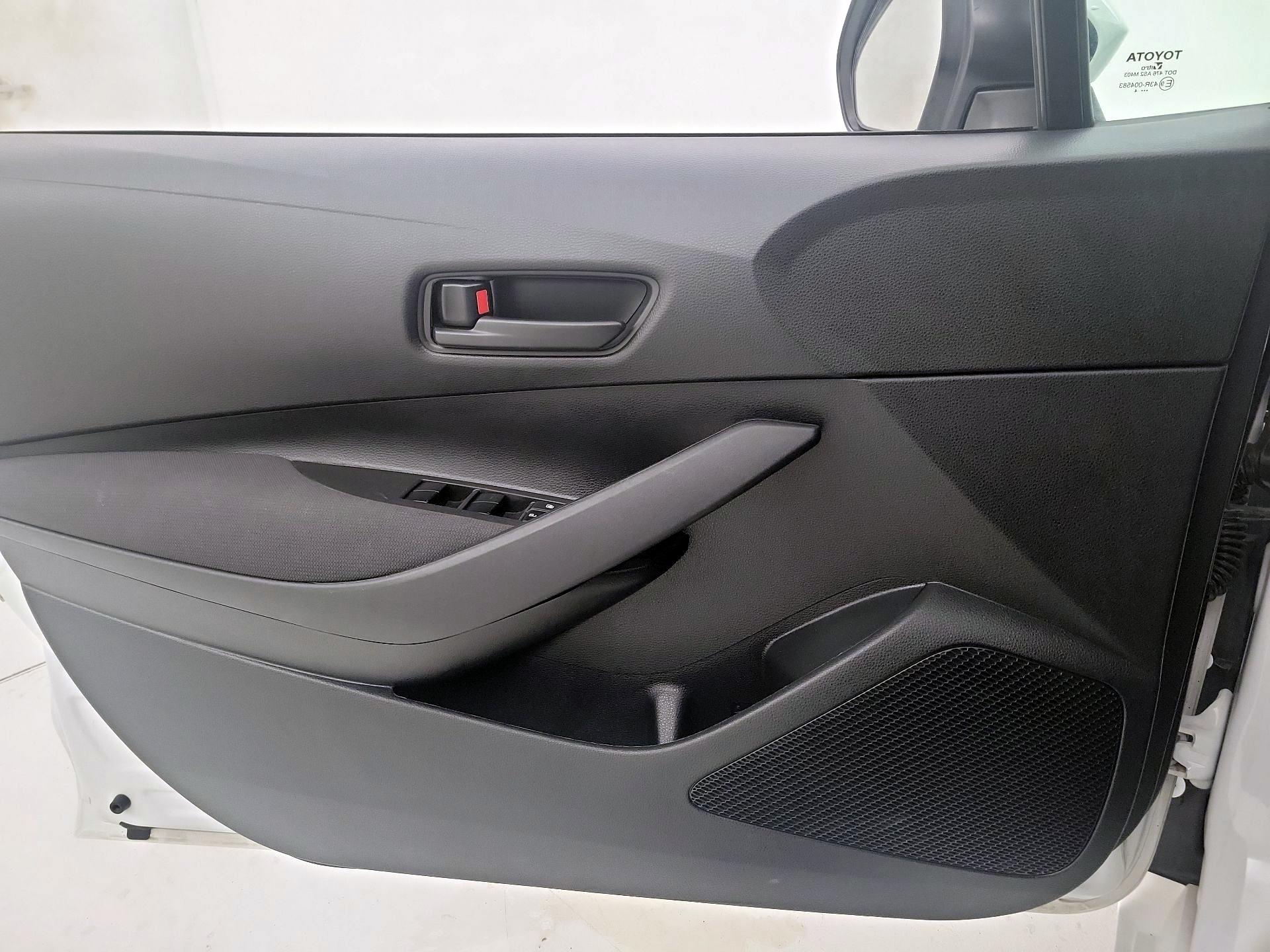 Thumbnail: 2024 Toyota Corolla - 12