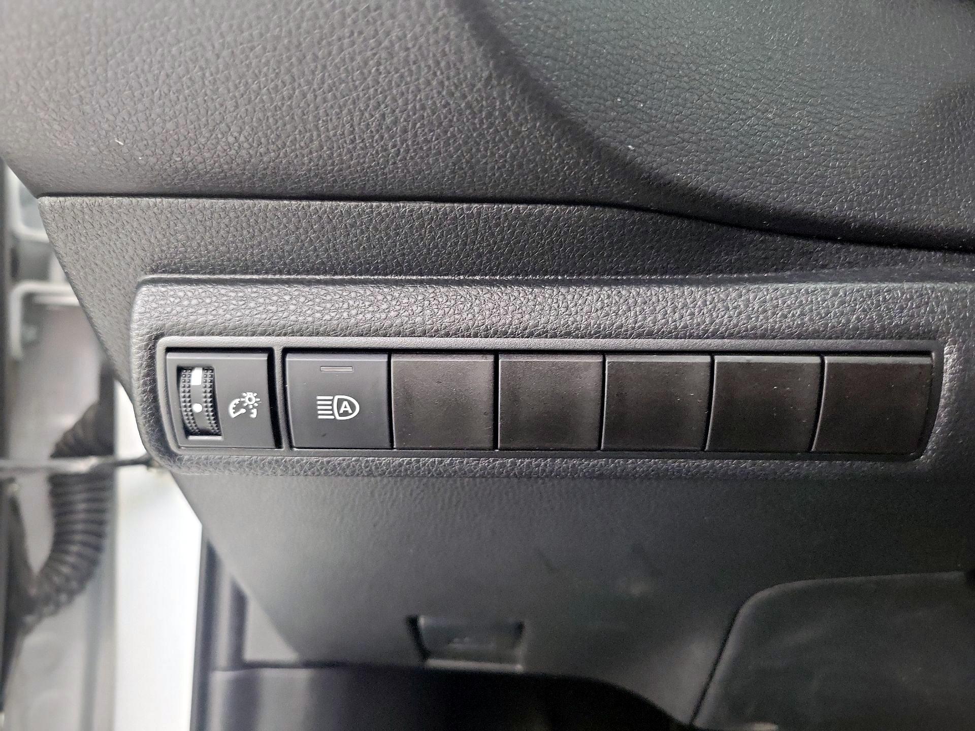 Thumbnail: 2024 Toyota Corolla - 13