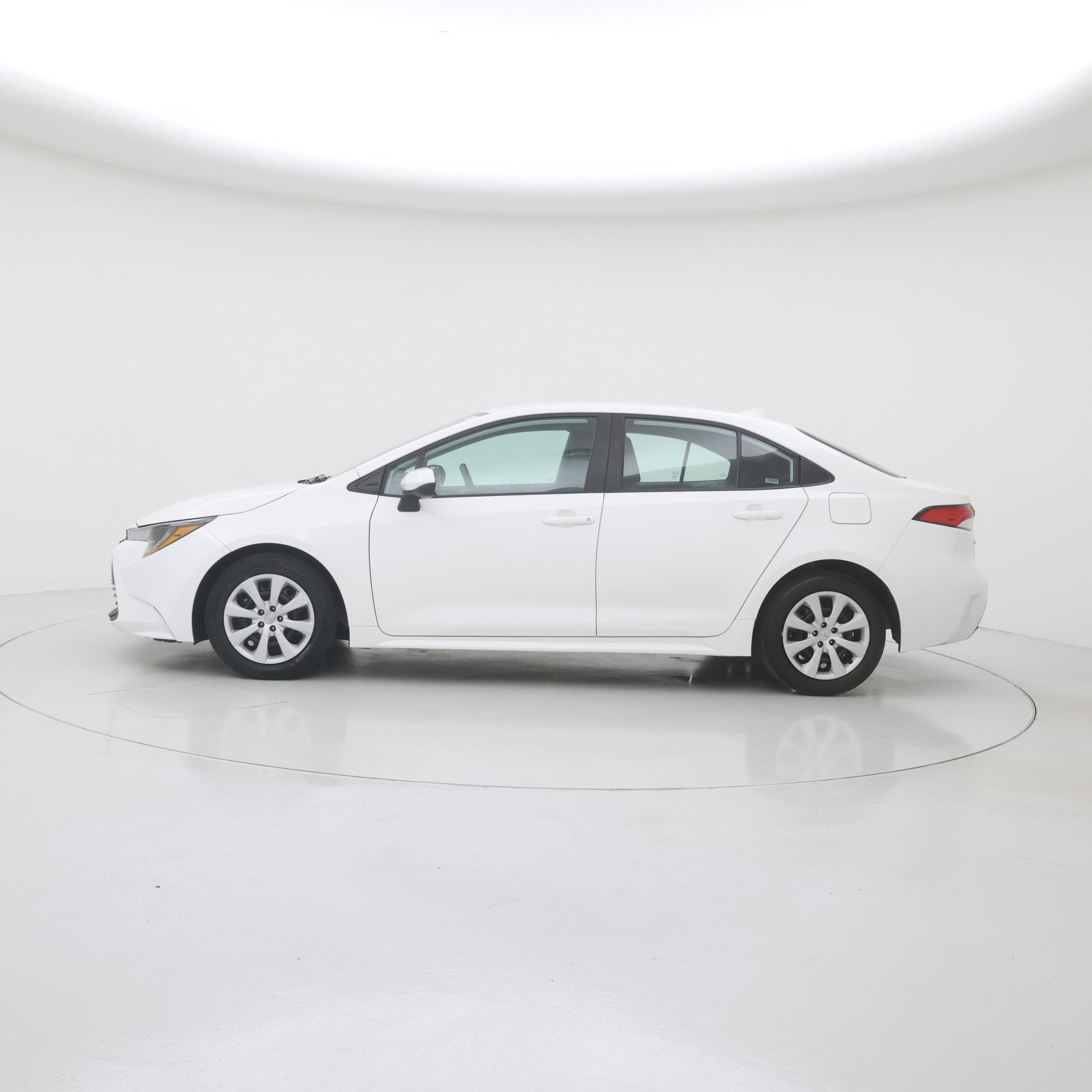 Thumbnail: 2024 Toyota Corolla - 3