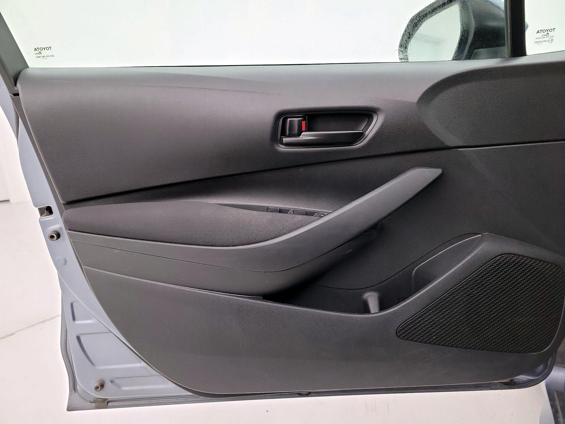 Thumbnail: 2024 Toyota Corolla - 12