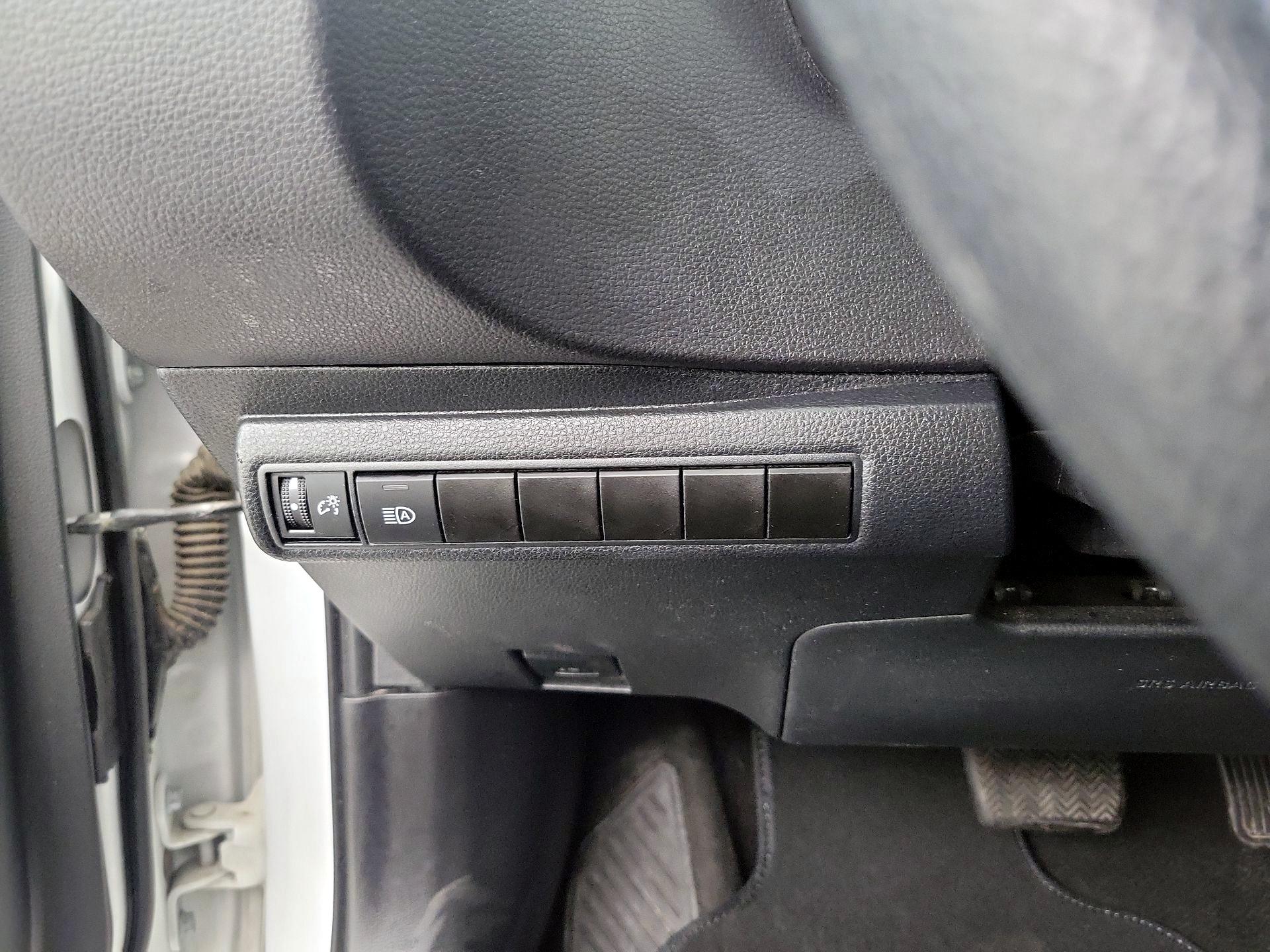 Thumbnail: 2024 Toyota Corolla - 13