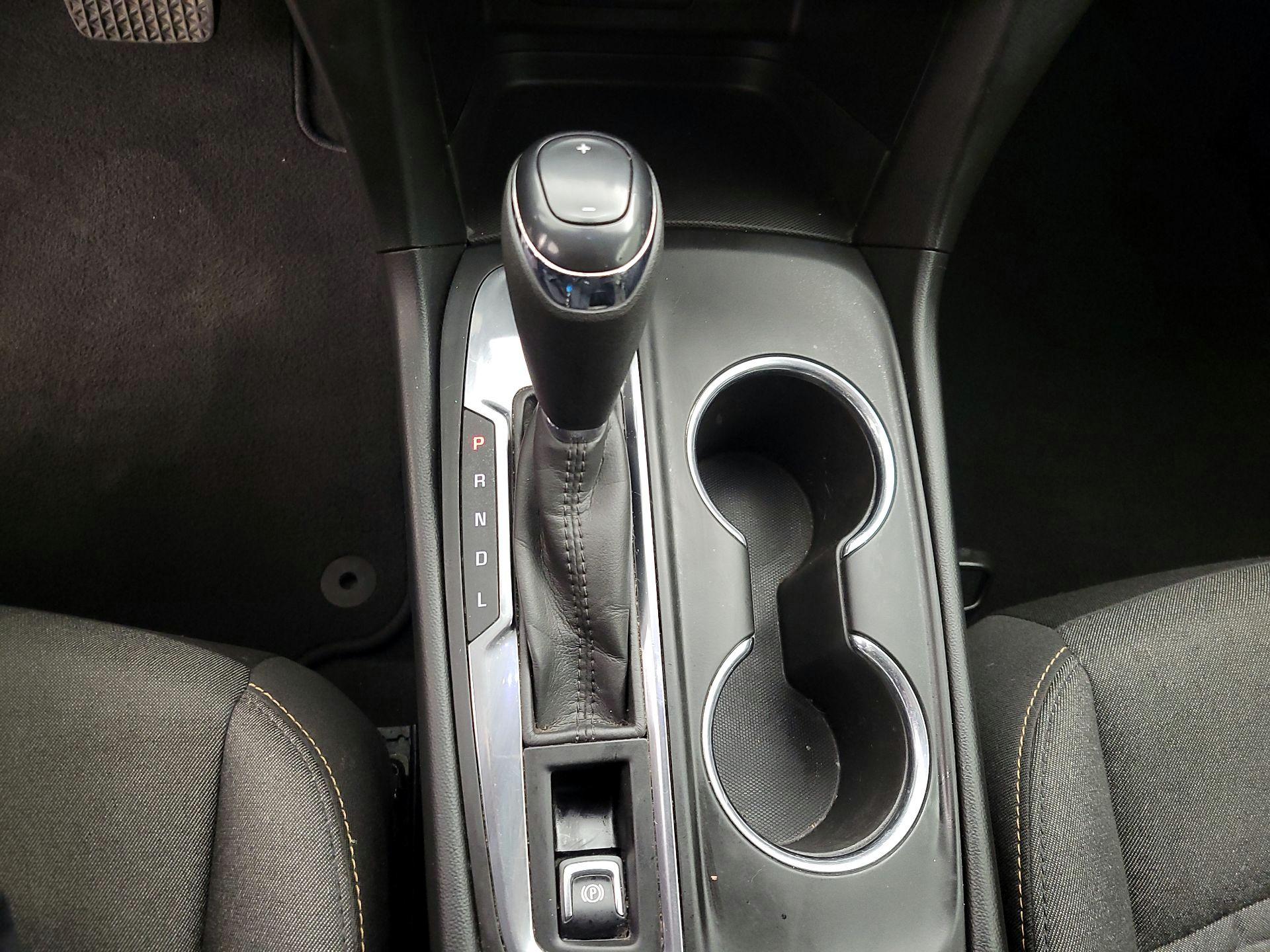 Thumbnail: 2020 Chevrolet Equinox - 17