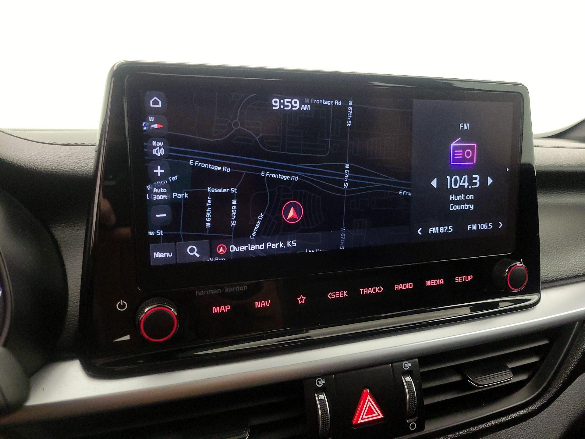 Thumbnail: 2022 Kia Forte - 14