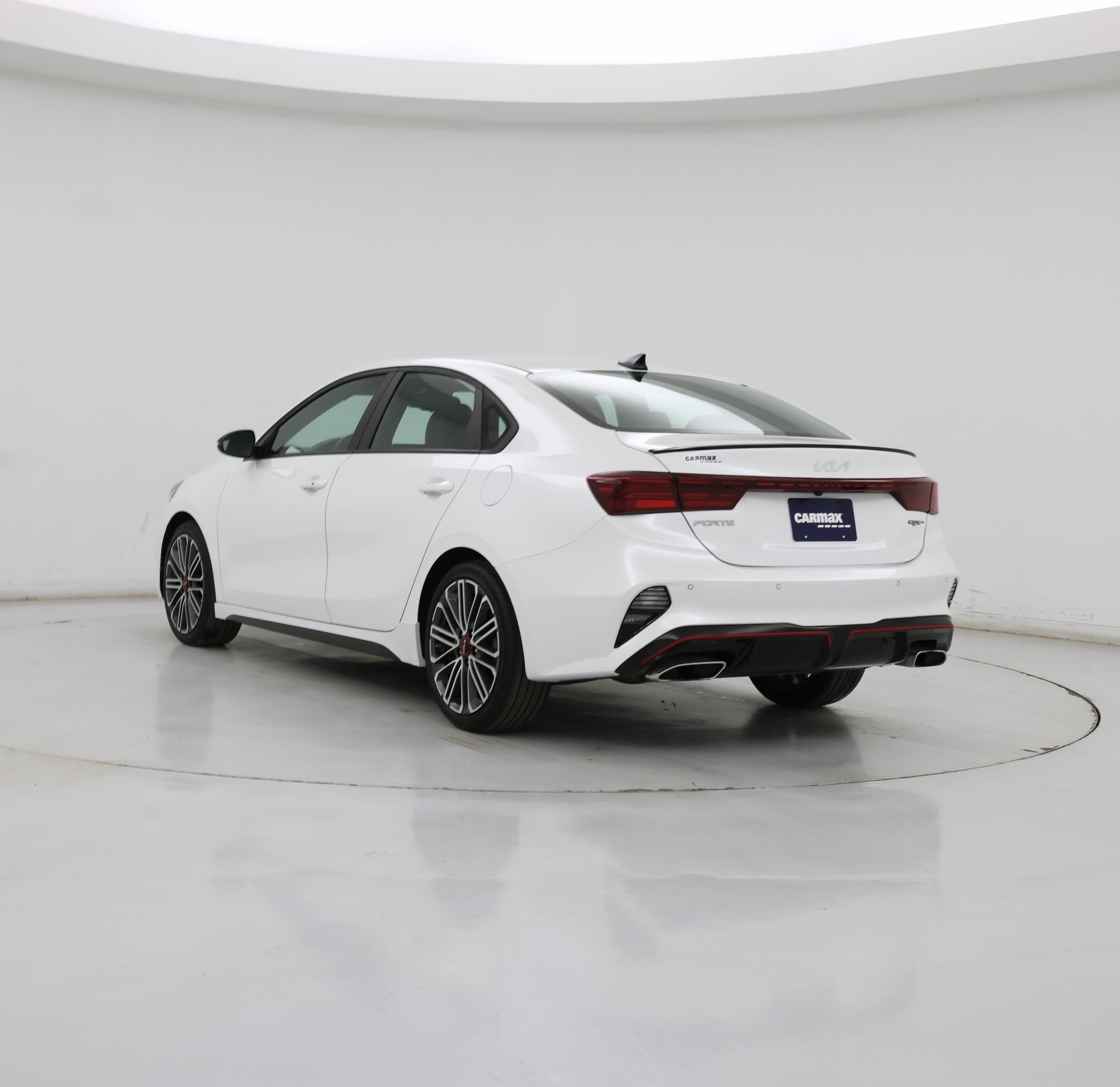 Thumbnail: 2022 Kia Forte - 2