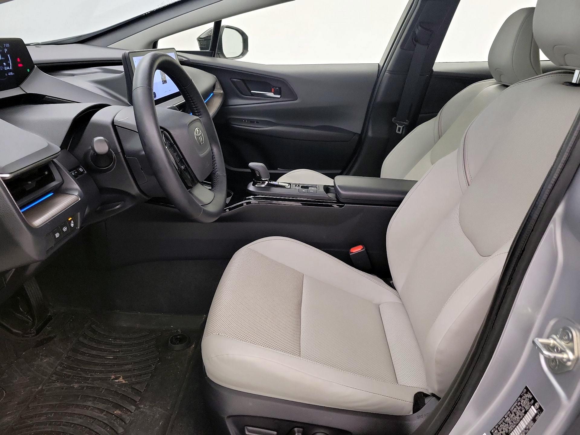 Thumbnail: 2024 Toyota Prius - 11