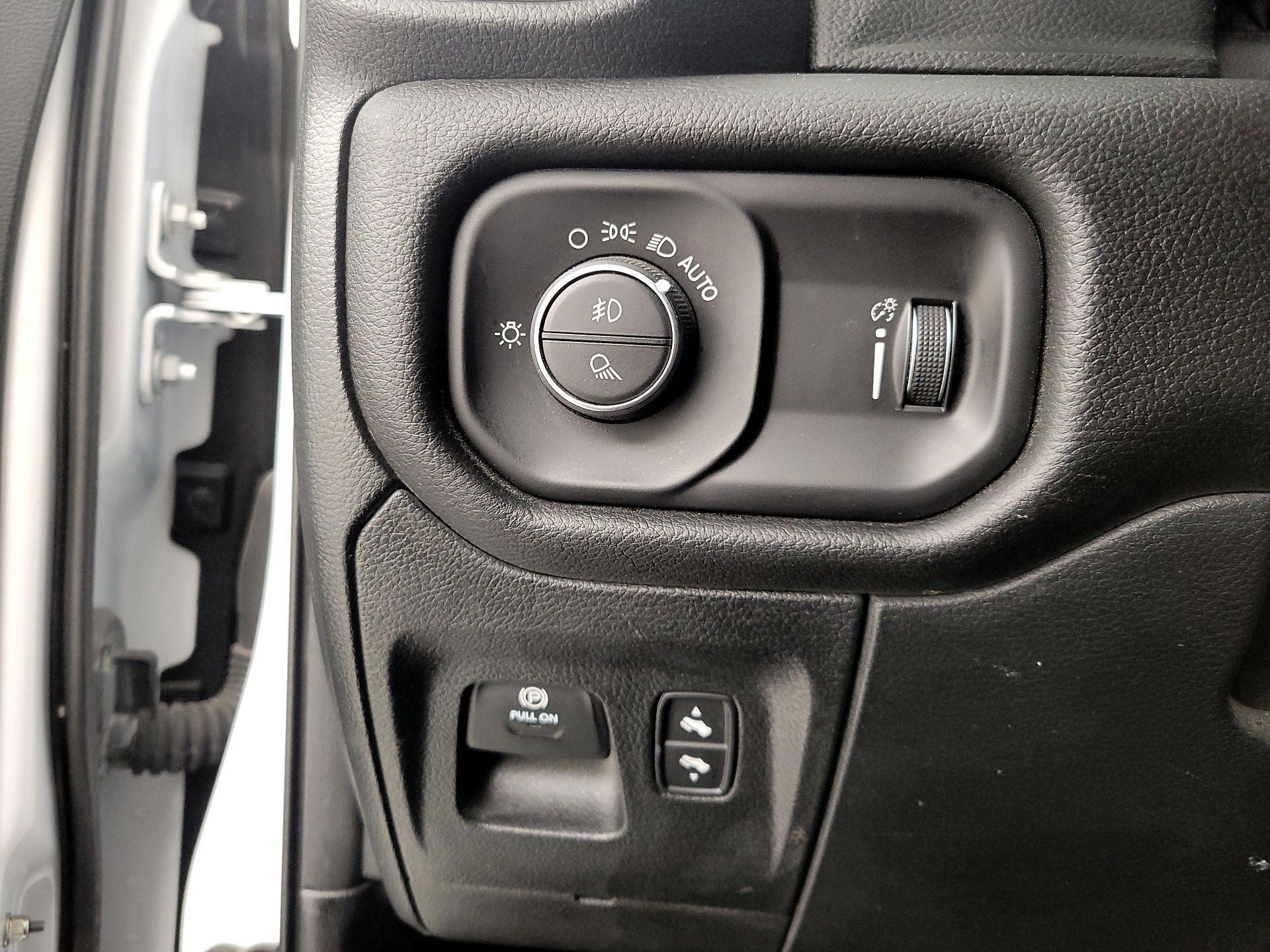 Thumbnail: 2023 RAM 1500 - 13