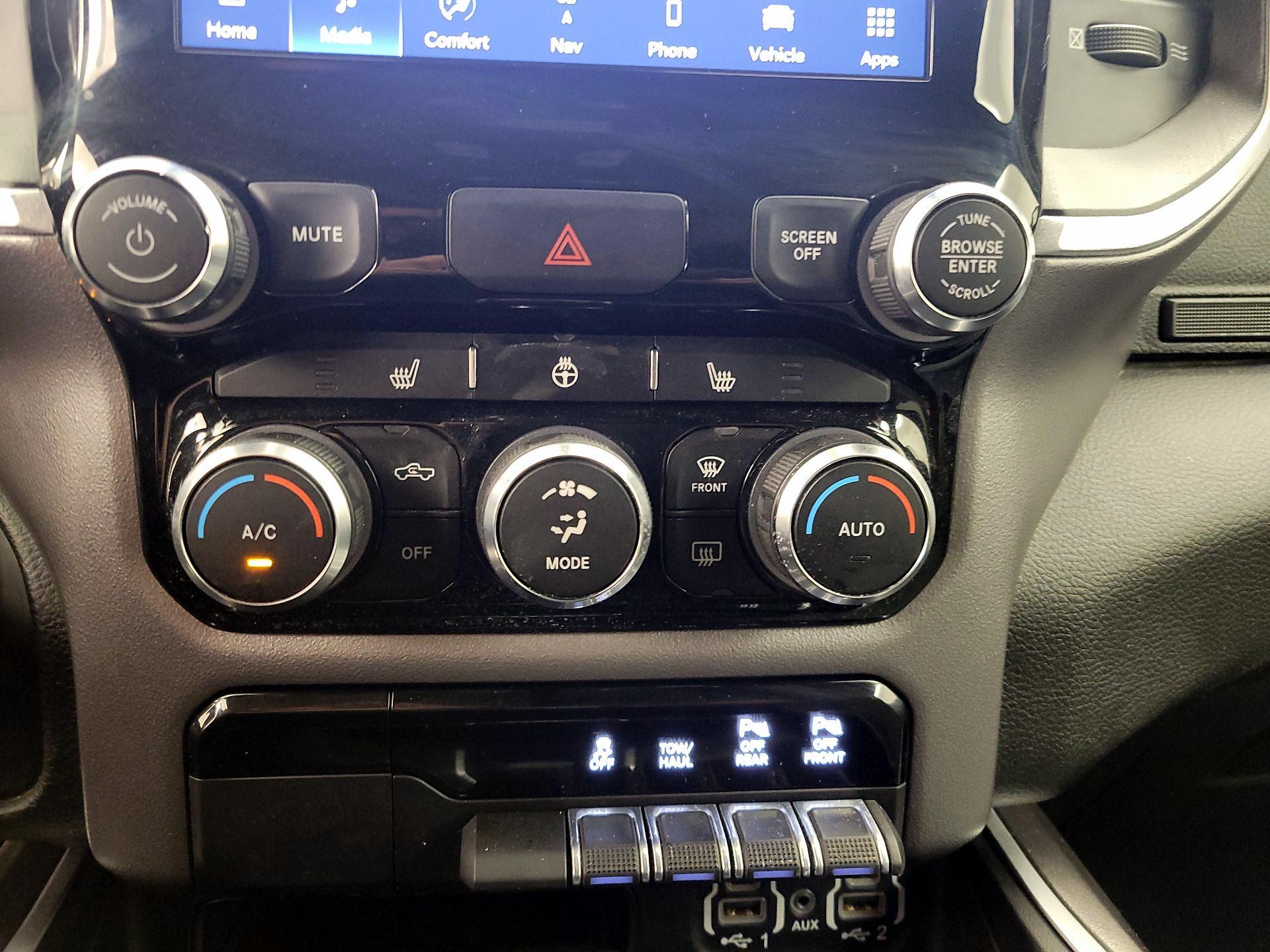 Thumbnail: 2023 RAM 1500 - 17