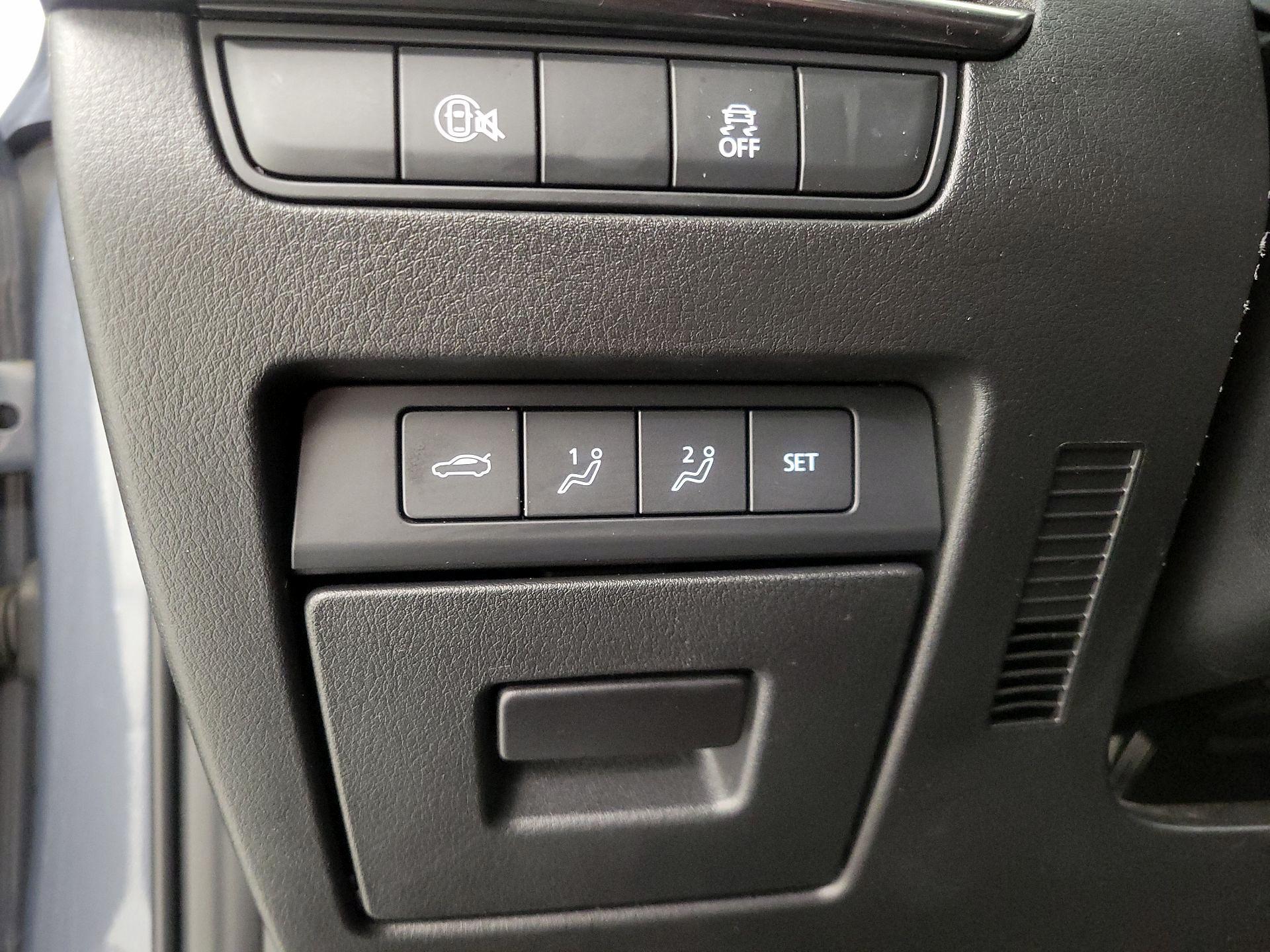 Thumbnail: 2025 Mazda Mazda3 - 13