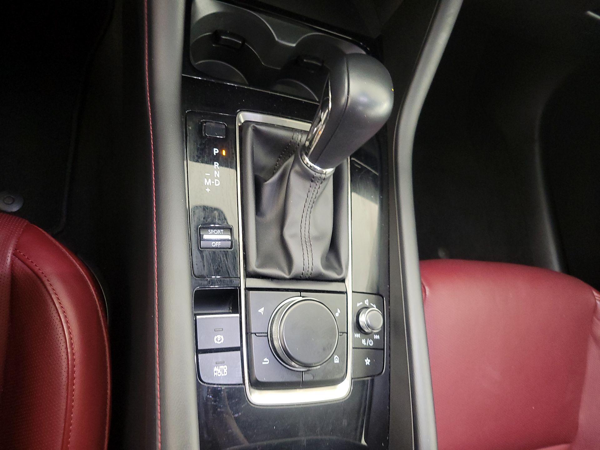 Thumbnail: 2025 Mazda Mazda3 - 17