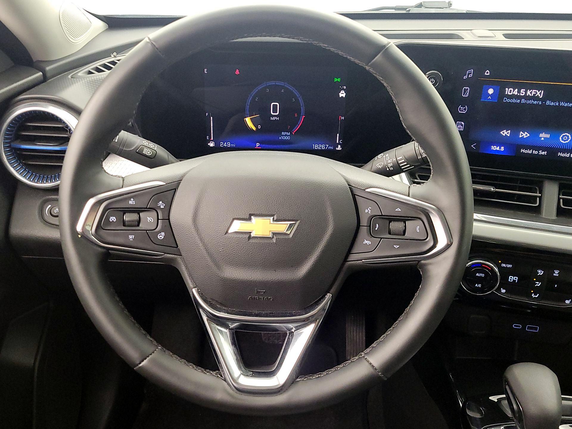 Thumbnail: 2025 Chevrolet Trax - 10