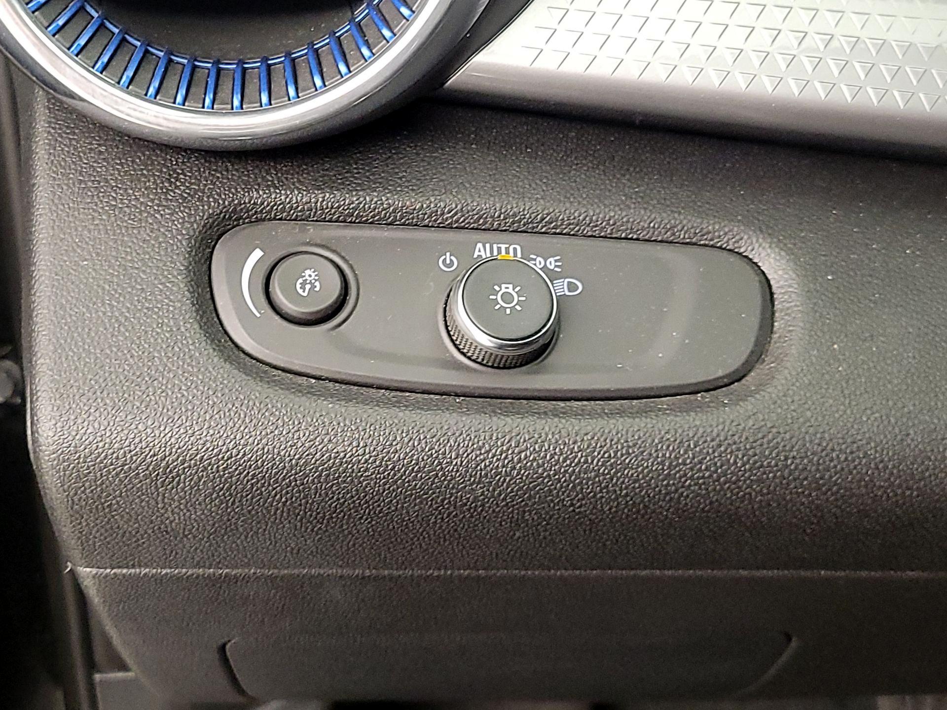 Thumbnail: 2025 Chevrolet Trax - 13