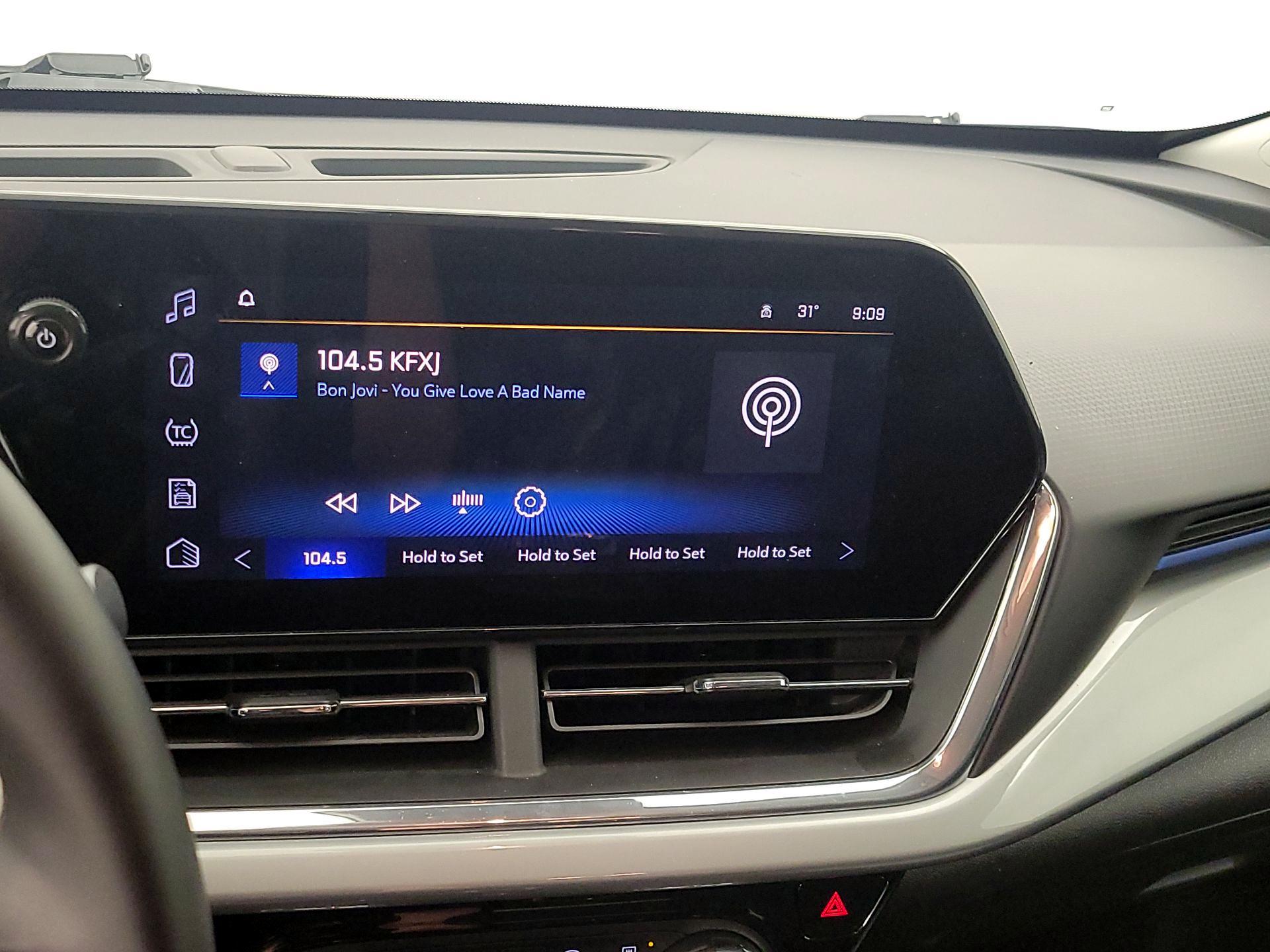 Thumbnail: 2025 Chevrolet Trax - 15