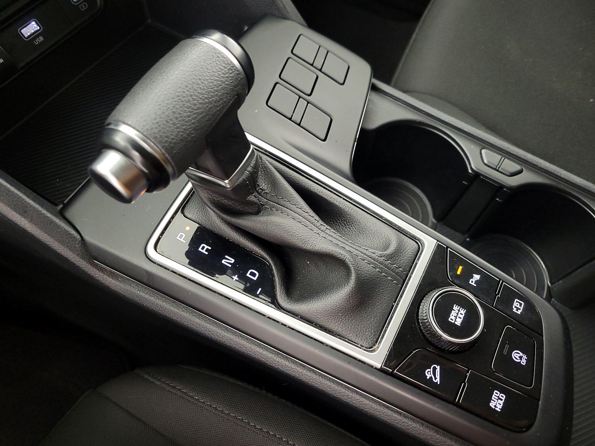 Thumbnail: 2024 Kia Sportage - 17