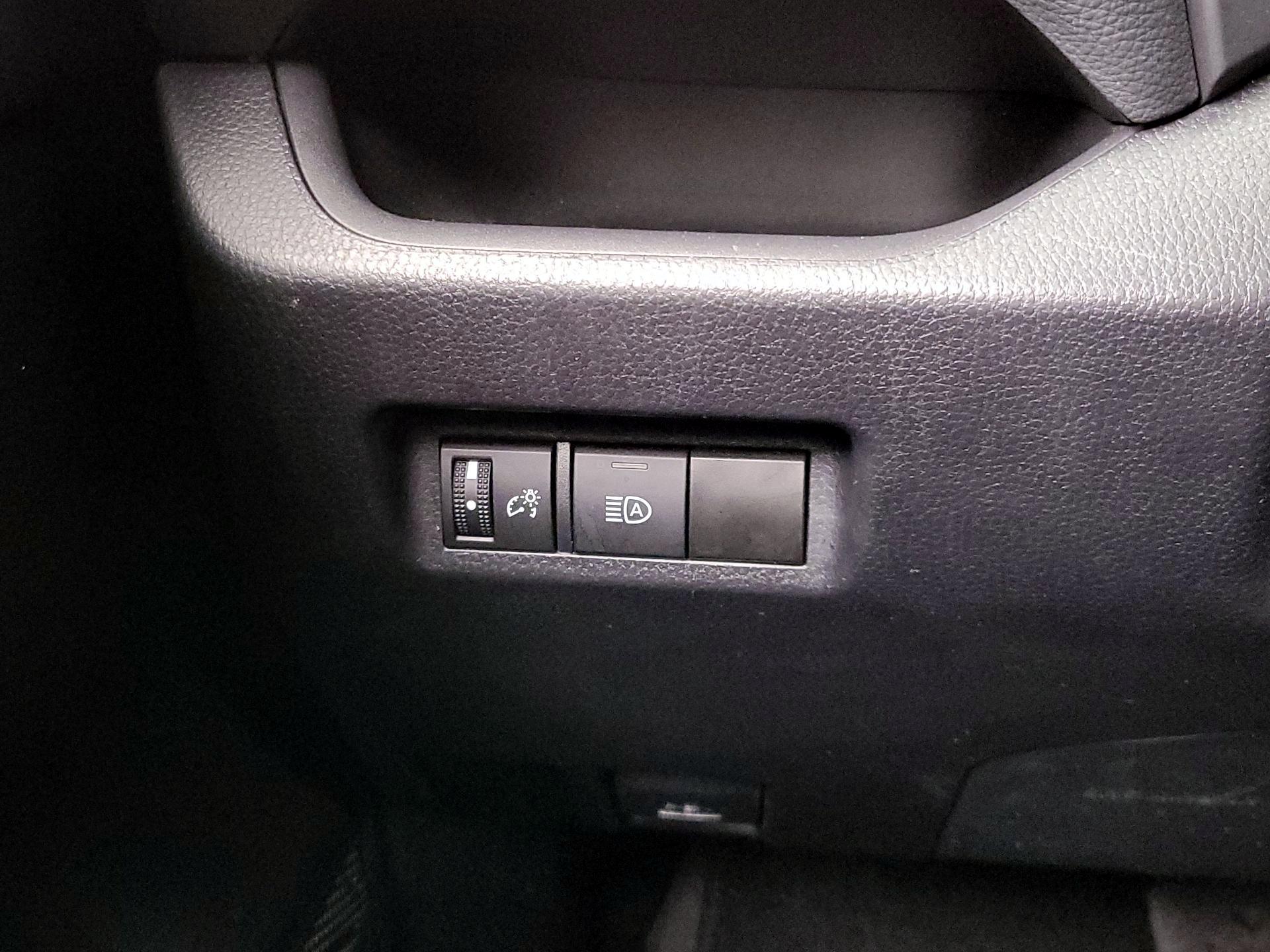 Thumbnail: 2024 Toyota RAV4 - 13