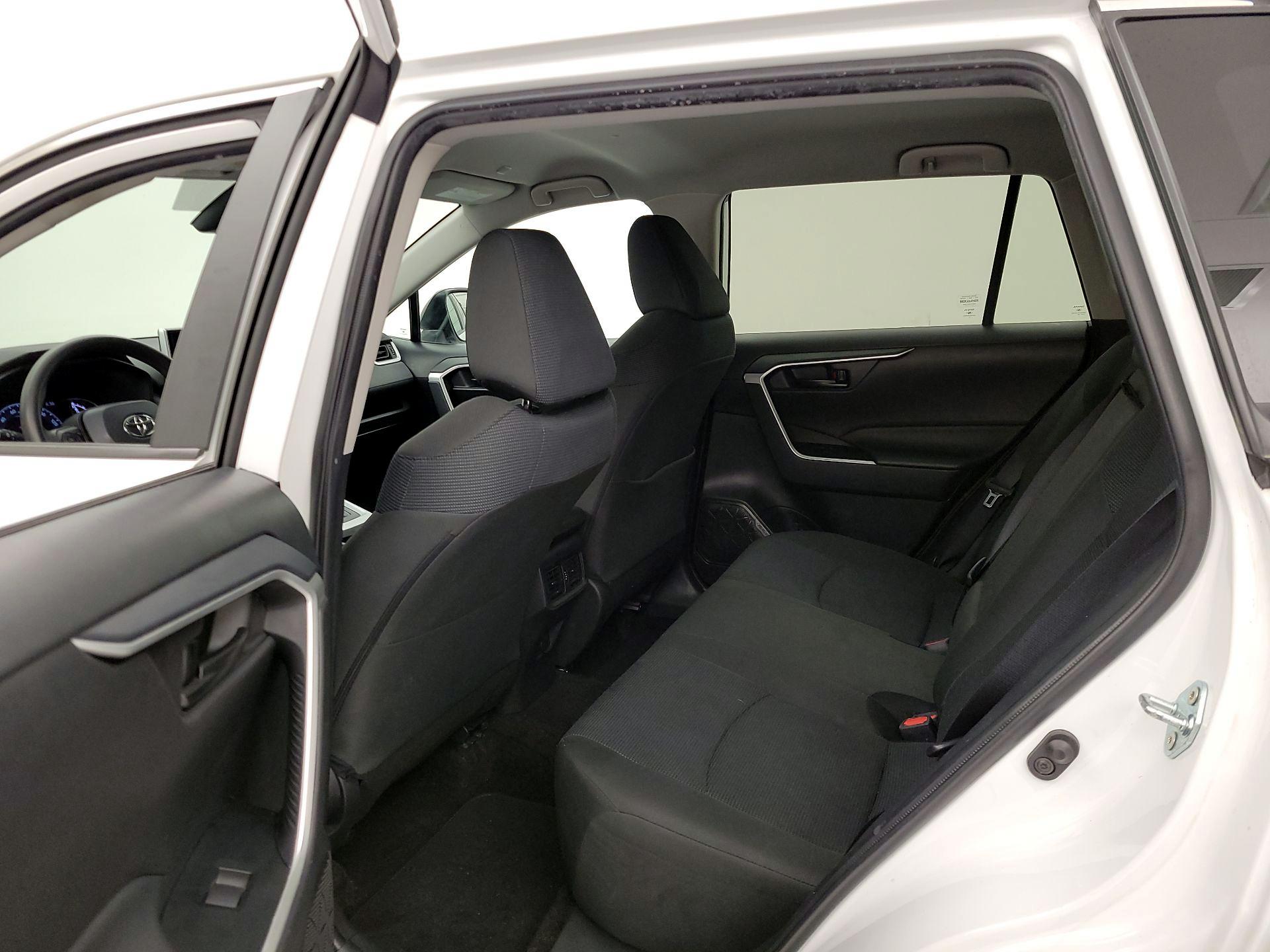 Thumbnail: 2024 Toyota RAV4 - 19