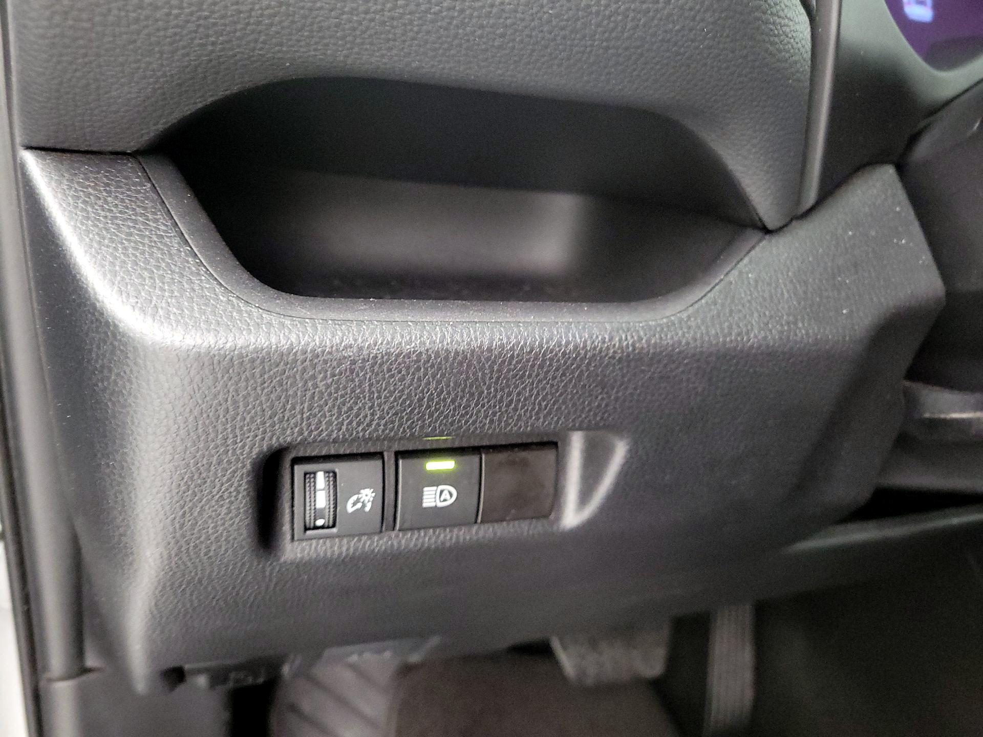 Thumbnail: 2024 Toyota RAV4 - 13