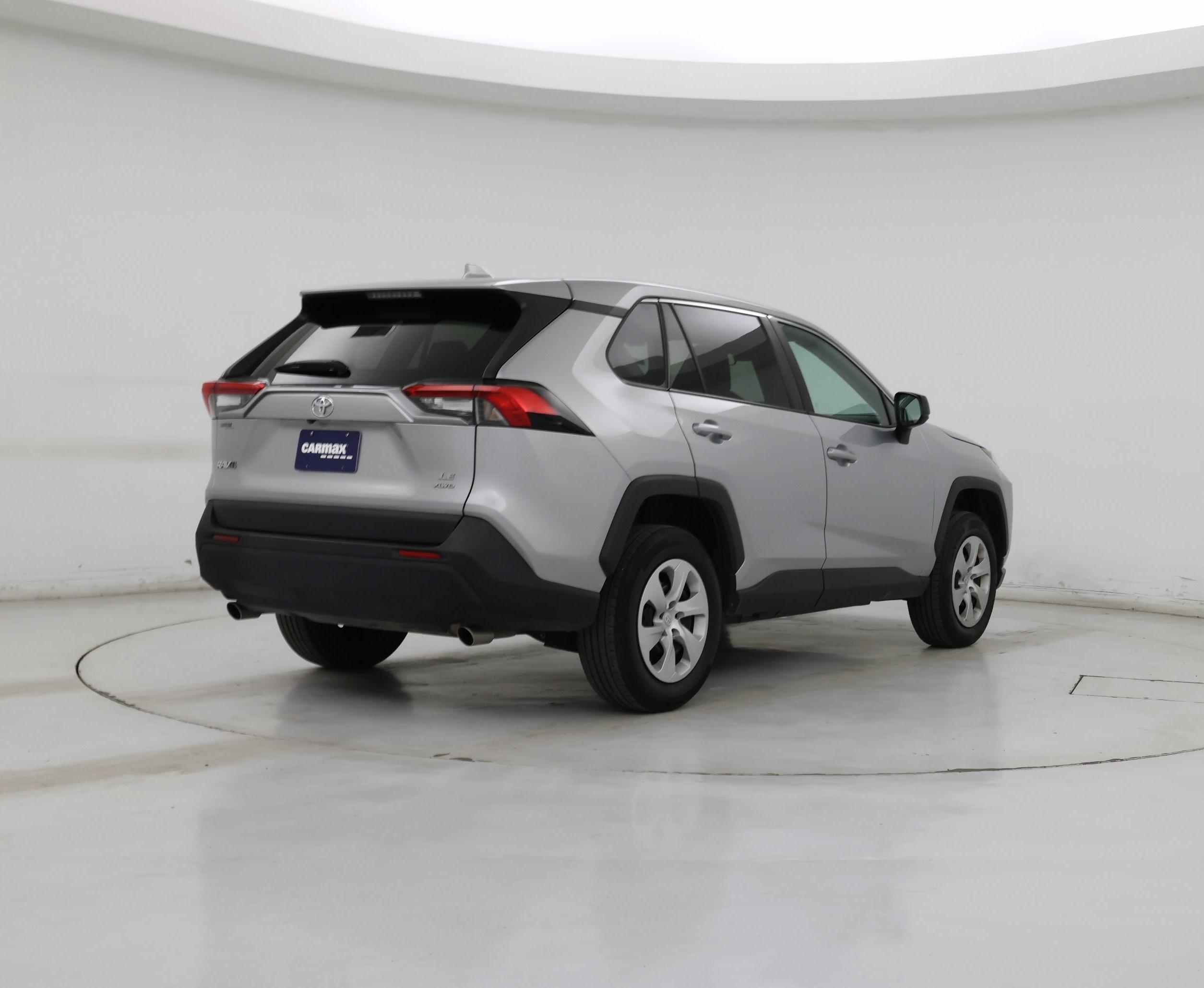 Thumbnail: 2024 Toyota RAV4 - 8