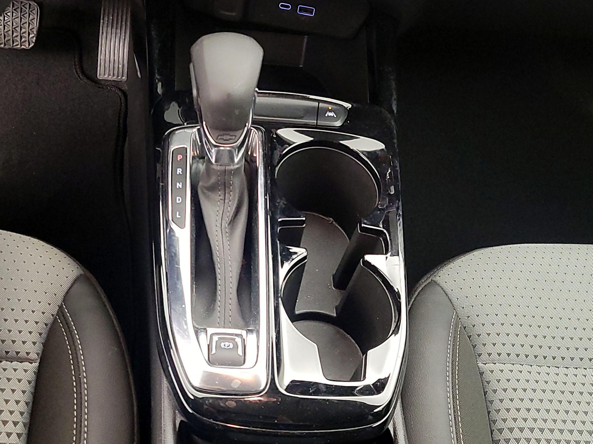 Thumbnail: 2025 Chevrolet Trax - 17