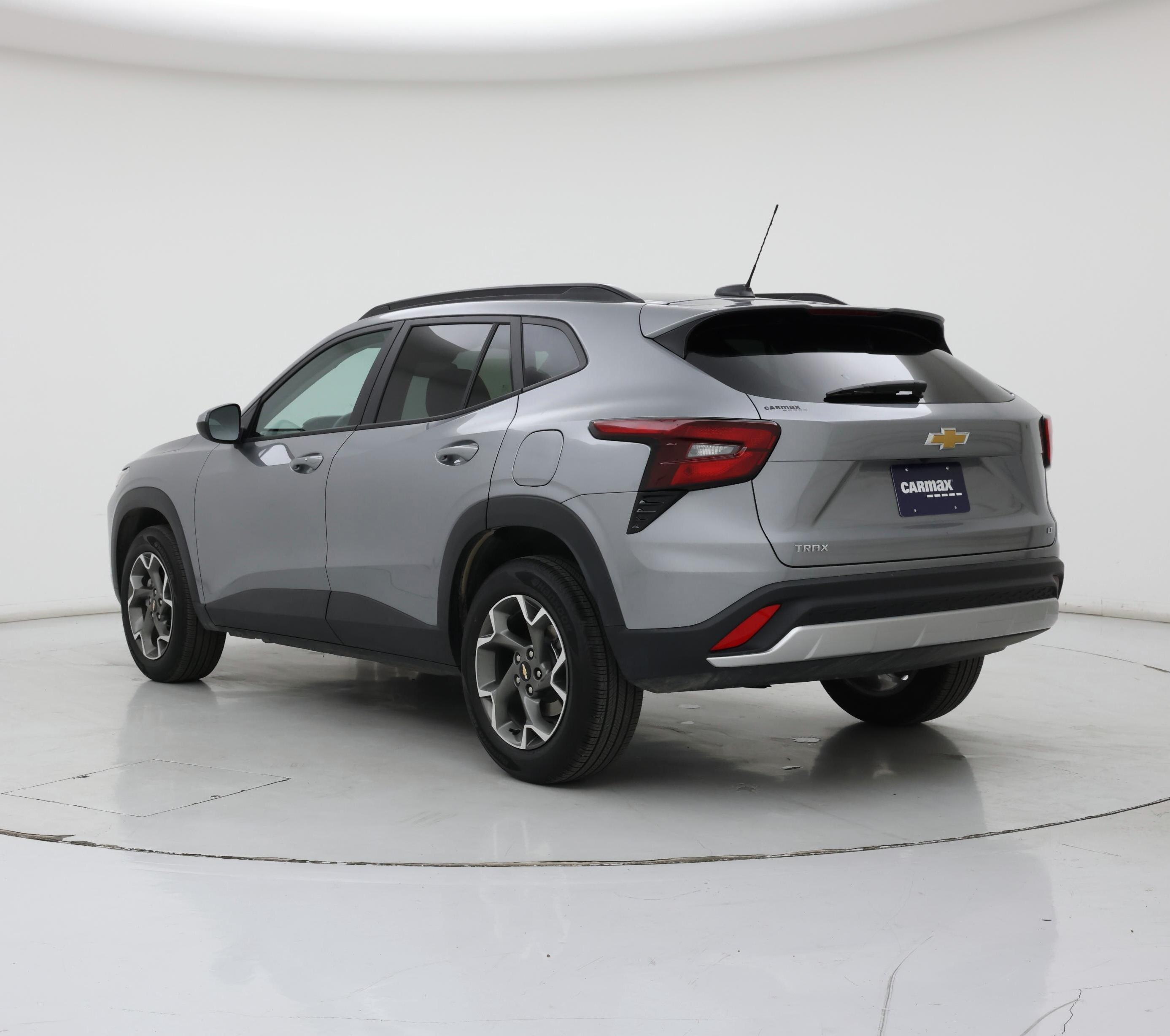 Thumbnail: 2025 Chevrolet Trax - 2