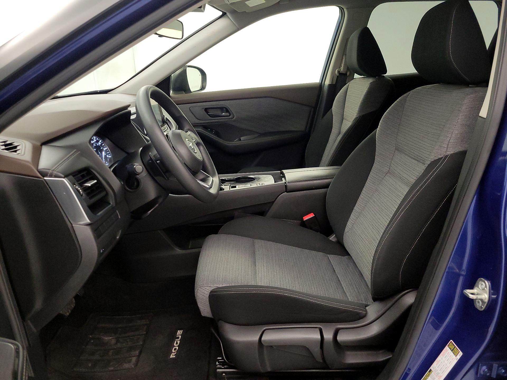 Thumbnail: 2021 Nissan Rogue - 11