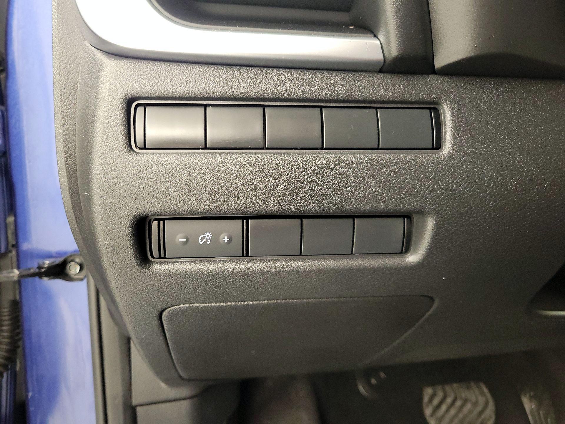 Thumbnail: 2021 Nissan Rogue - 13