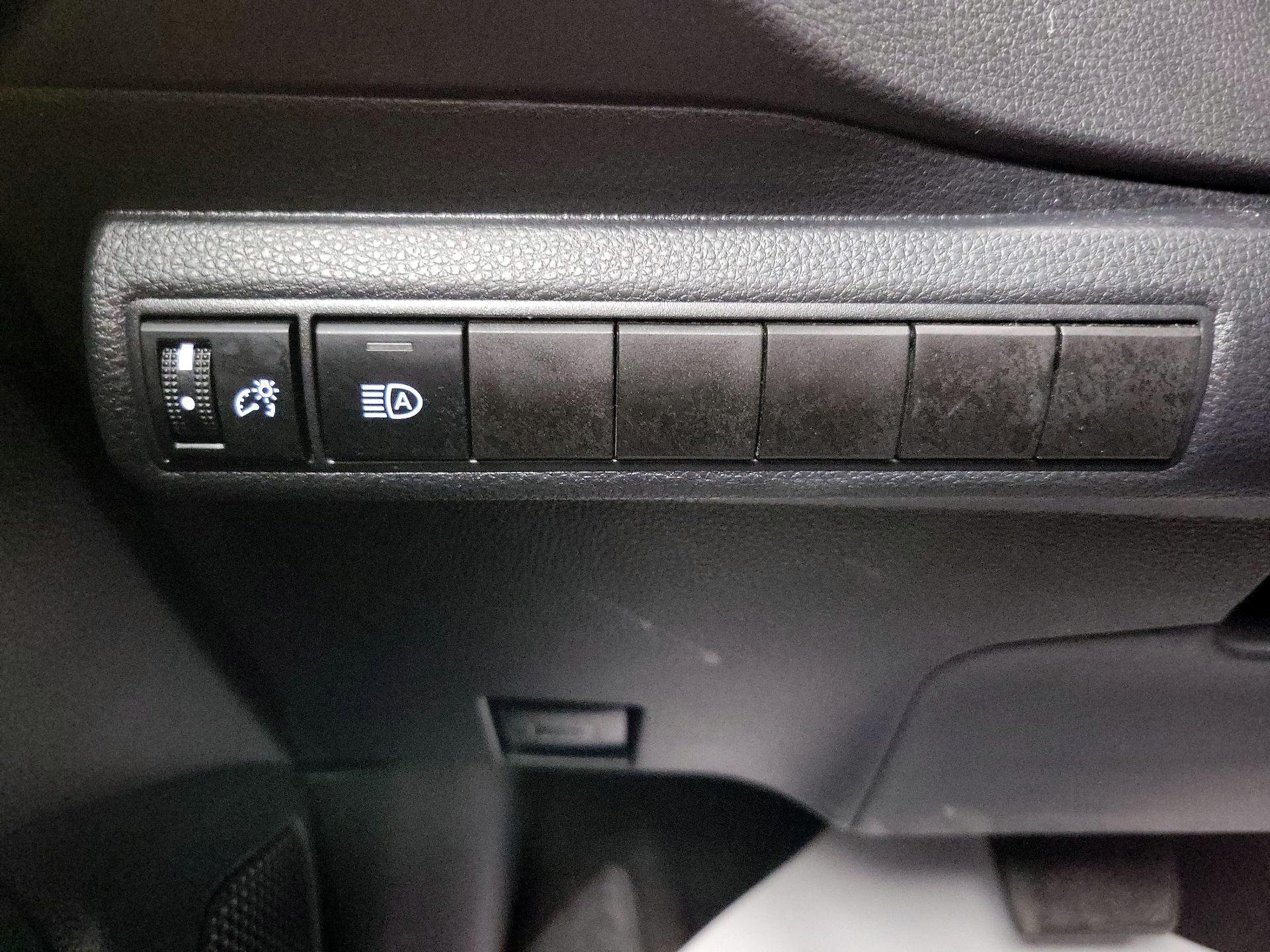 Thumbnail: 2024 Toyota Corolla - 13