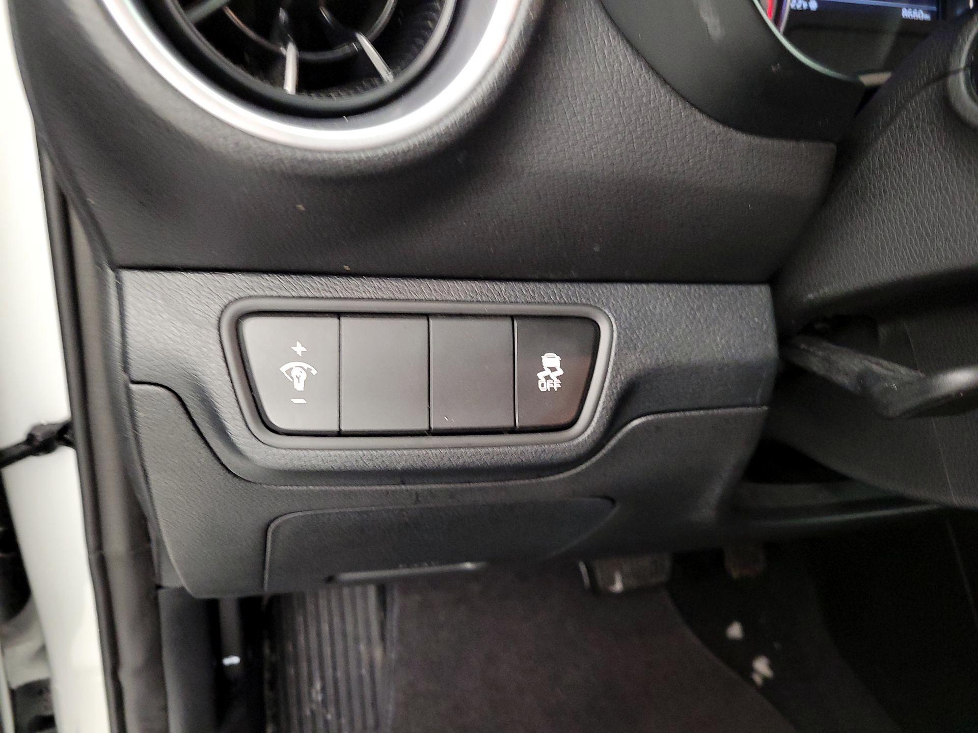 Thumbnail: 2024 Kia Forte - 13