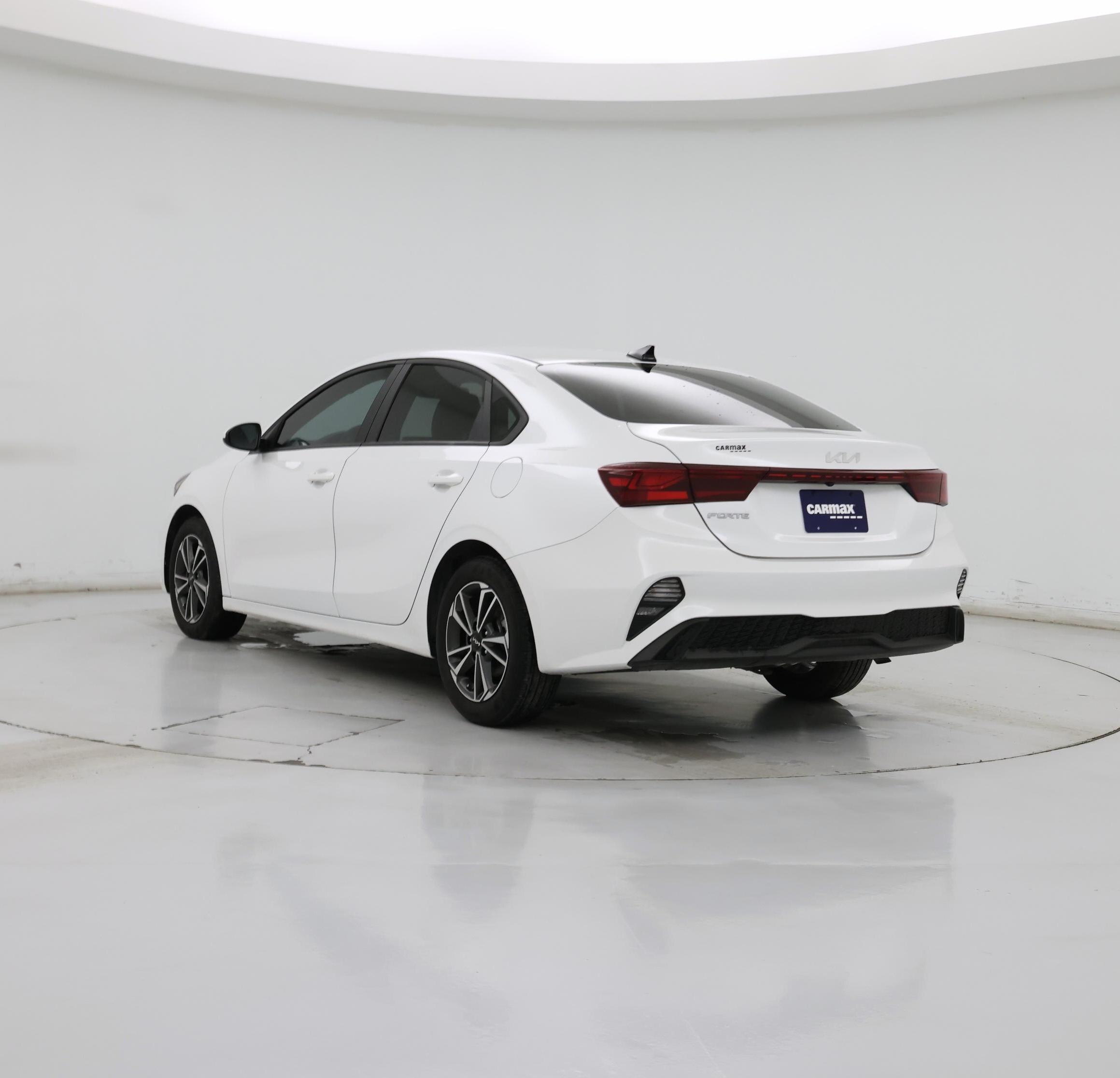 Thumbnail: 2024 Kia Forte - 2