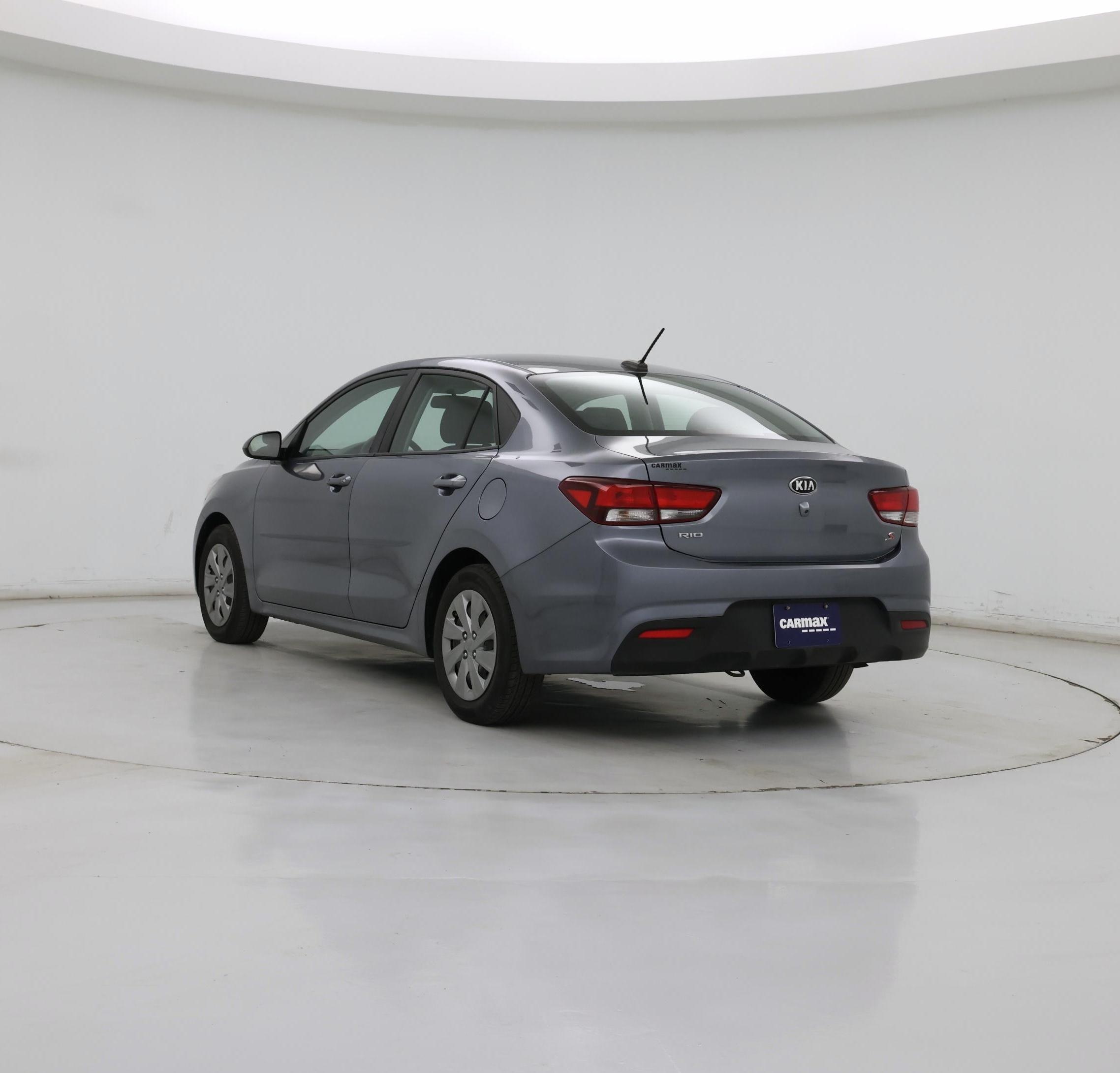 Thumbnail: 2020 Kia Rio - 2