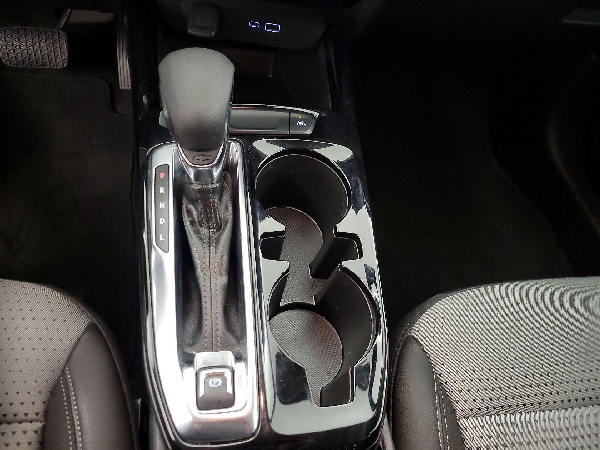 Thumbnail: 2025 Chevrolet Trax - 17