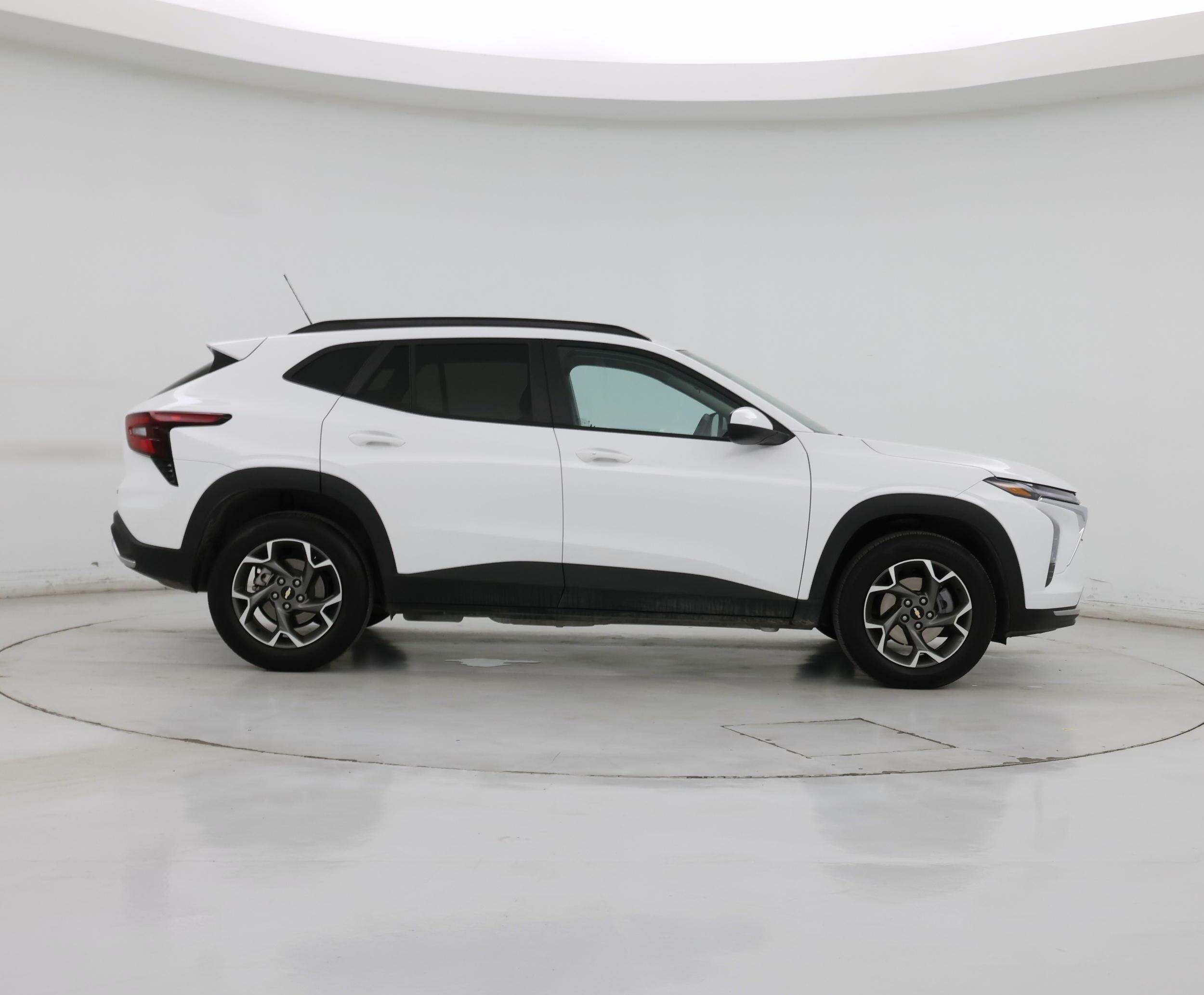 Thumbnail: 2025 Chevrolet Trax - 7