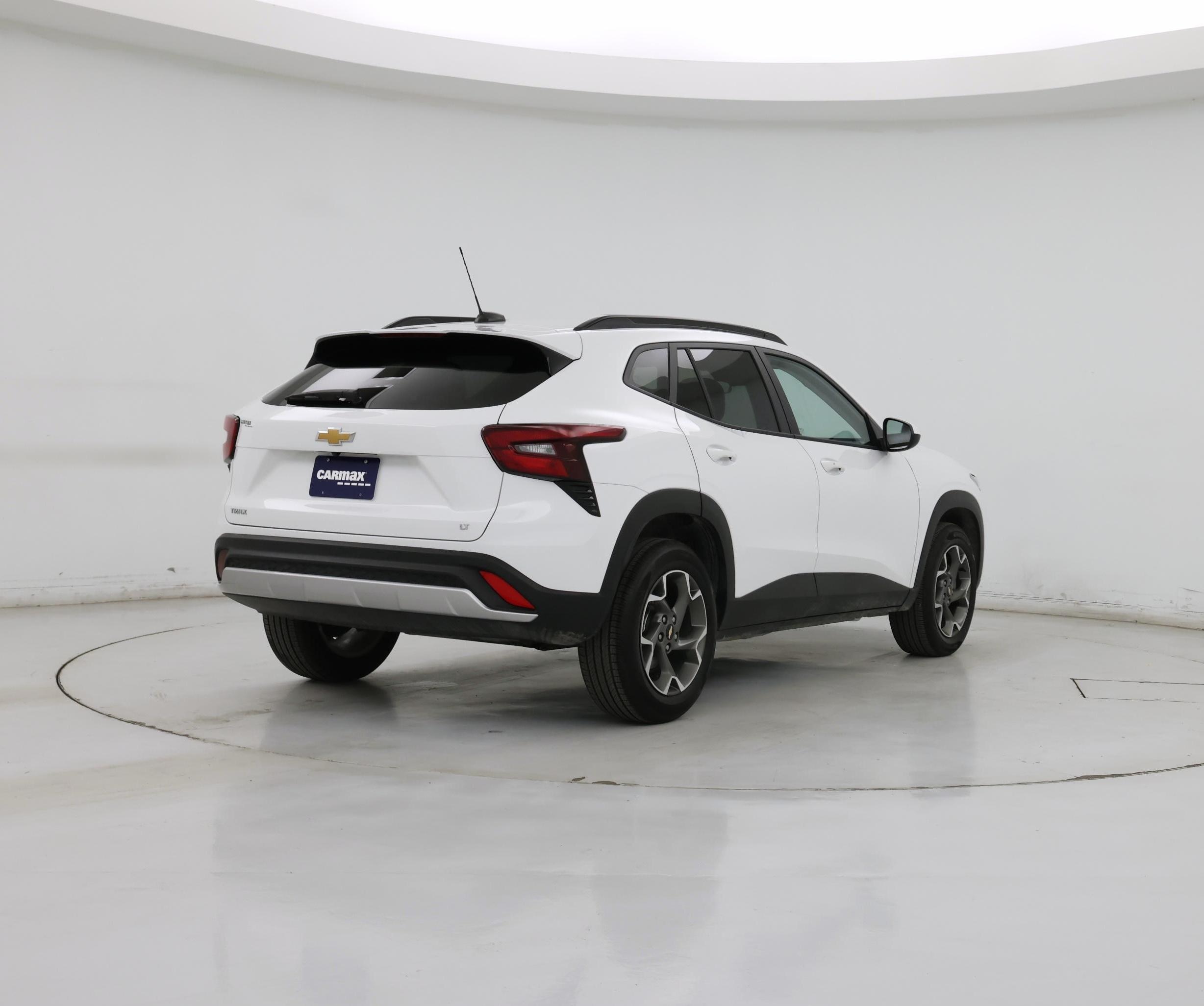 Thumbnail: 2025 Chevrolet Trax - 8