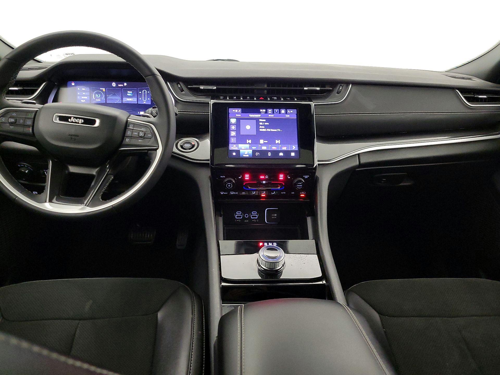 Thumbnail: 2023 Jeep Grand Cherokee - 9