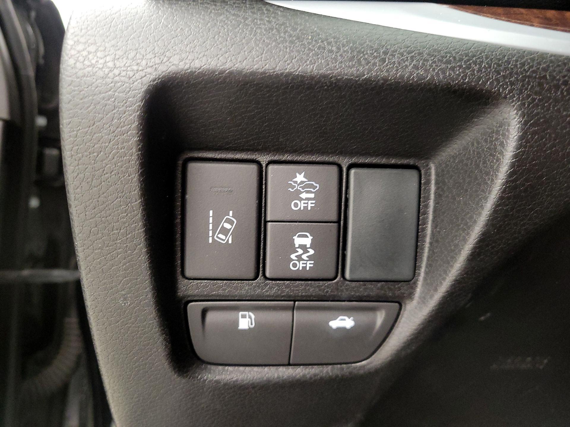 Thumbnail: 2019 Acura TLX - 13