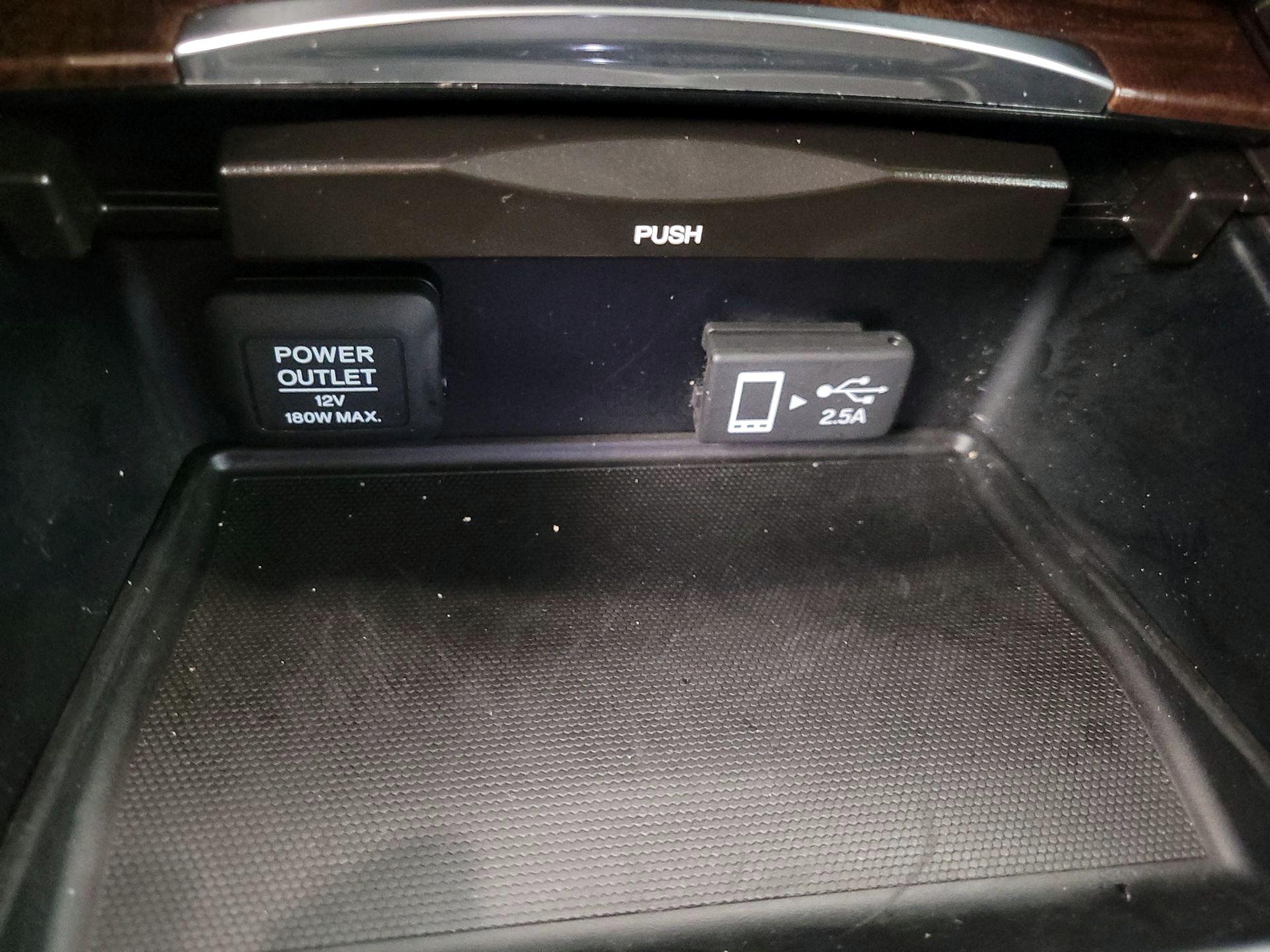 Thumbnail: 2019 Acura TLX - 18