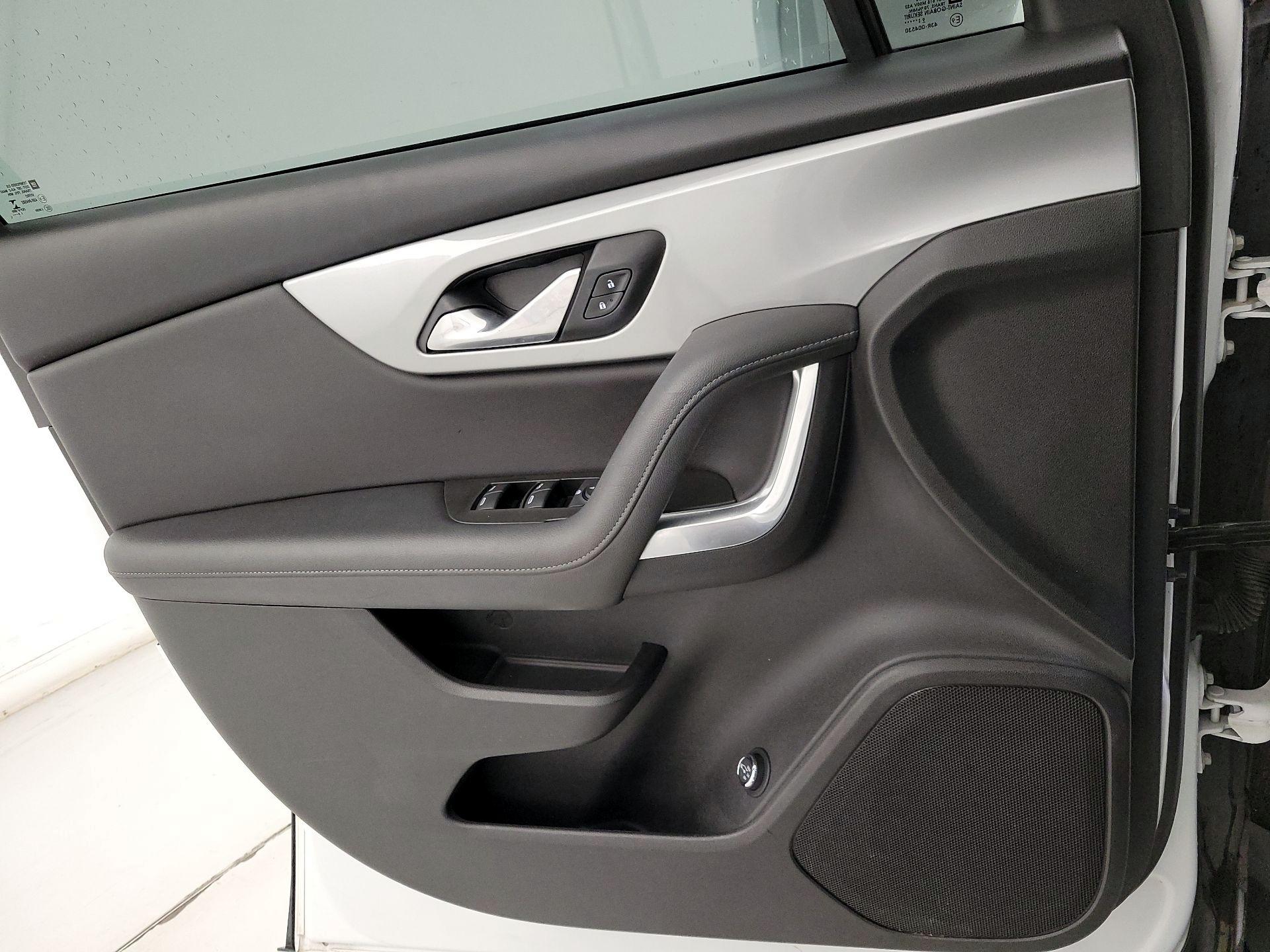 Thumbnail: 2019 Chevrolet Blazer - 12