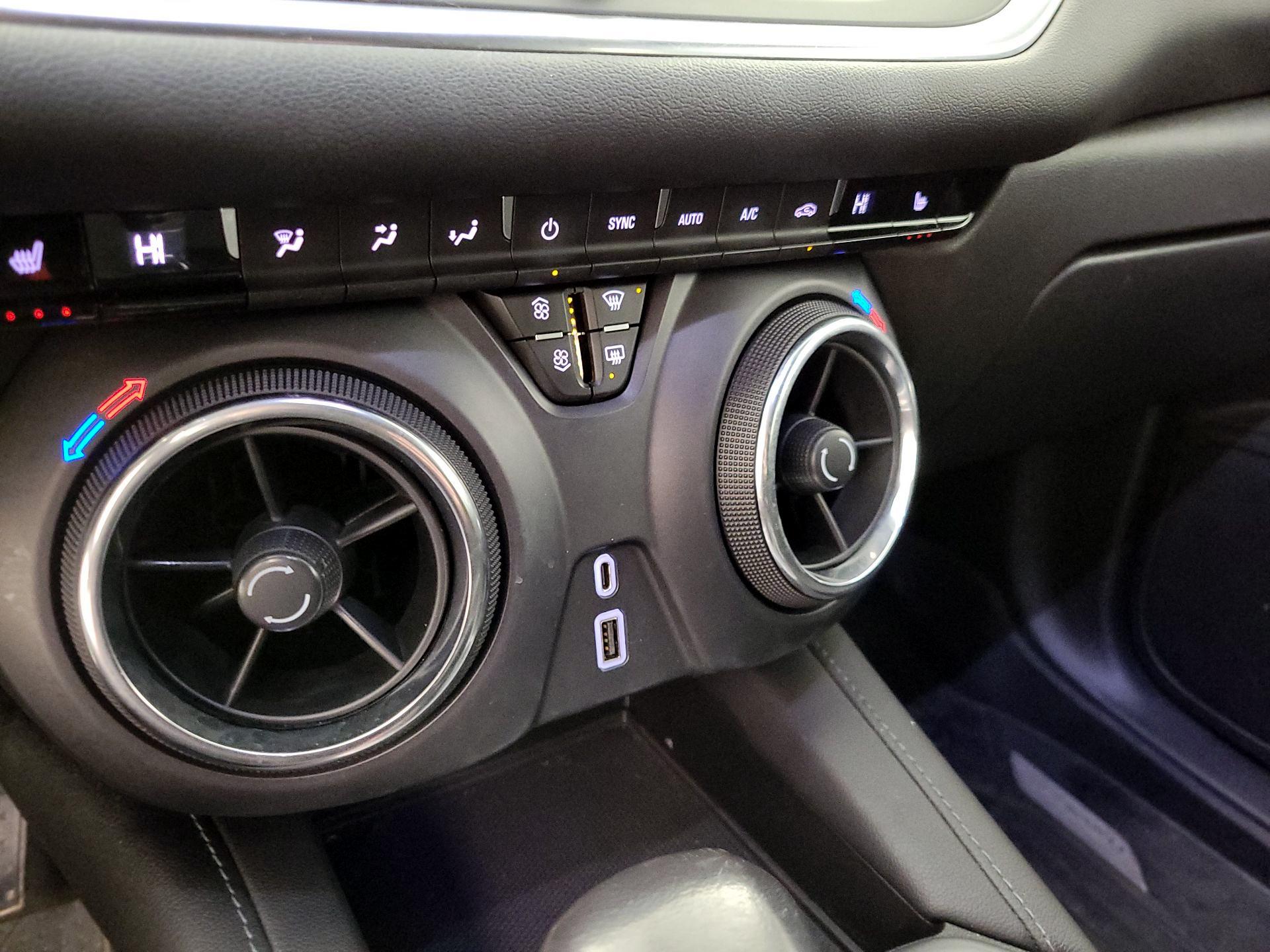 Thumbnail: 2019 Chevrolet Blazer - 16