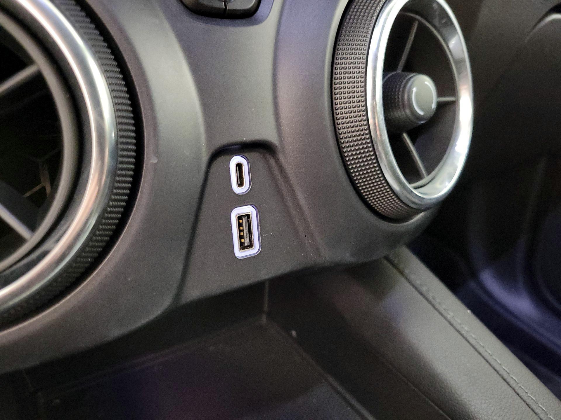 Thumbnail: 2019 Chevrolet Blazer - 18