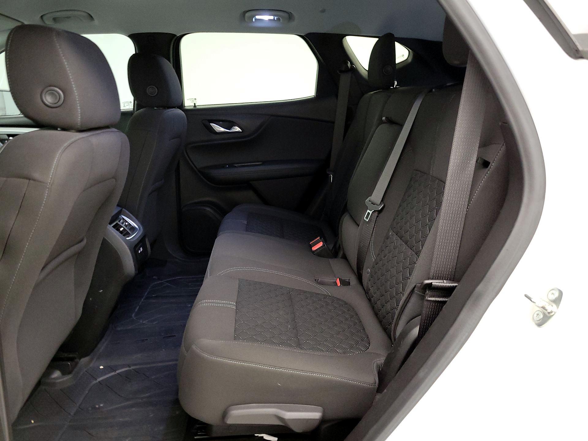 Thumbnail: 2019 Chevrolet Blazer - 19