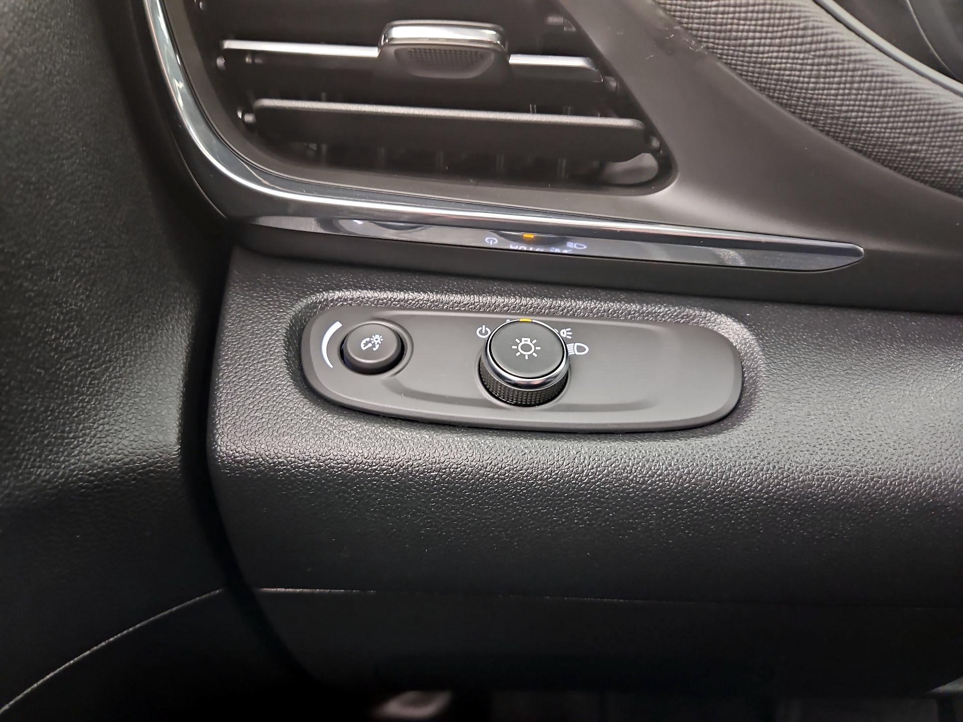 Thumbnail: 2025 Buick Envista - 13