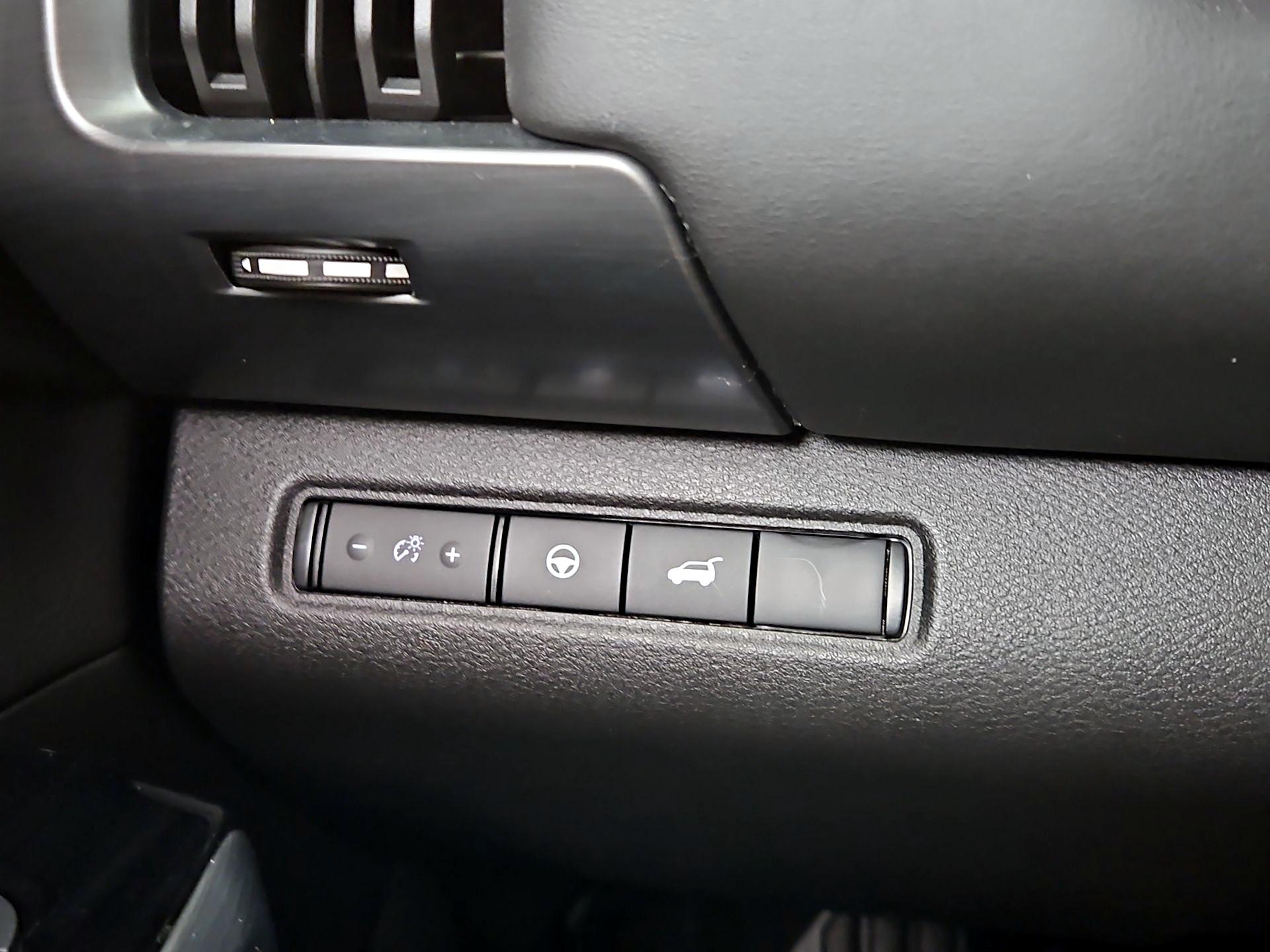 Thumbnail: 2025 Nissan Pathfinder - 13